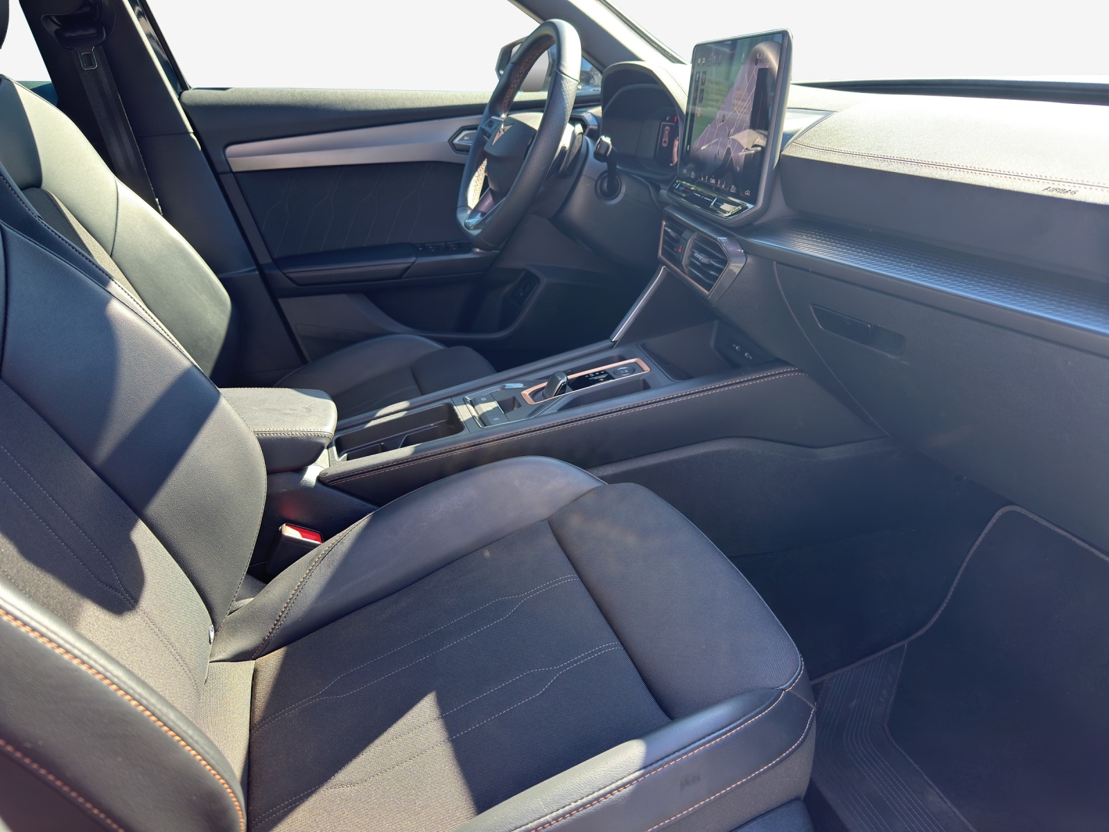 CUPRA Formentor 1.5 TSI DSG-image-14