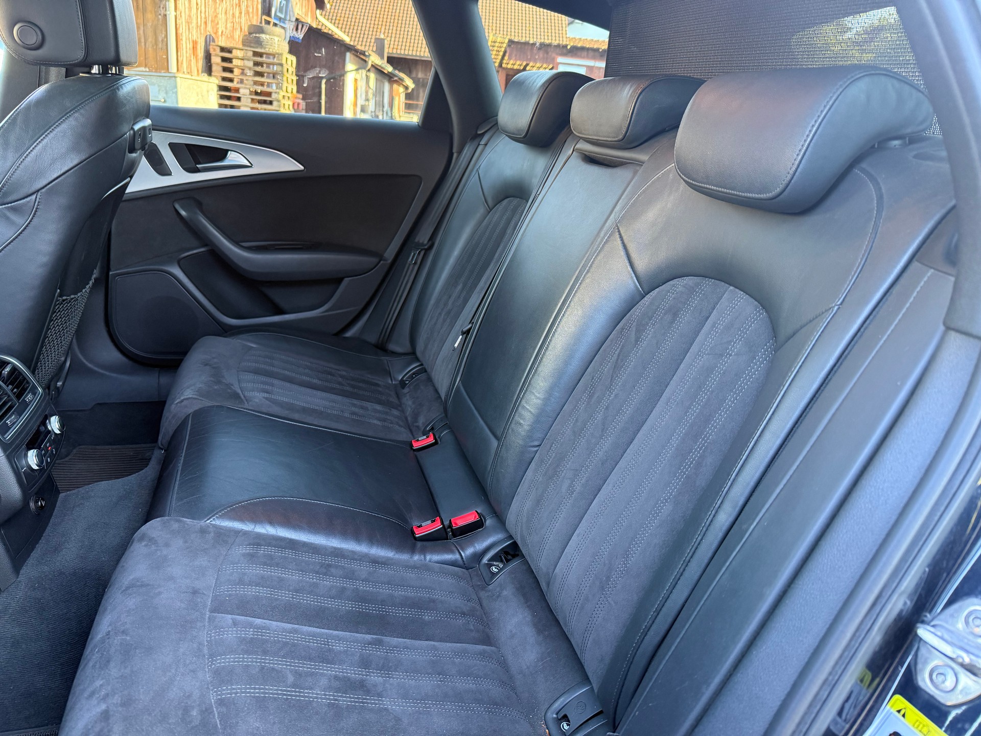 AUDI A6 allroad 3.0 TDI V6 quattro S-tronic-image-10