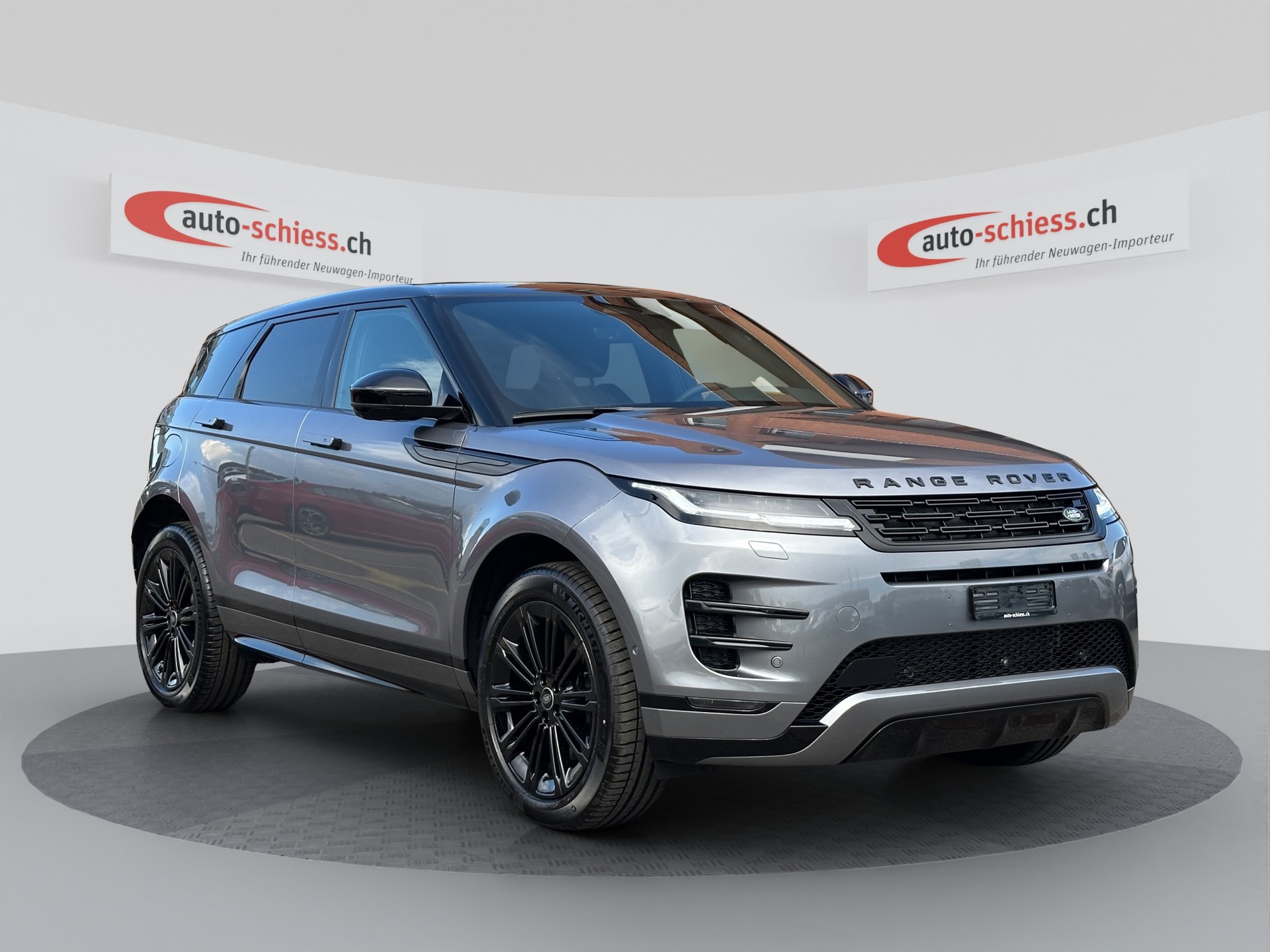 LAND ROVER Range Rover Evoque P 270e Dynamic SE Black AT9-image-0