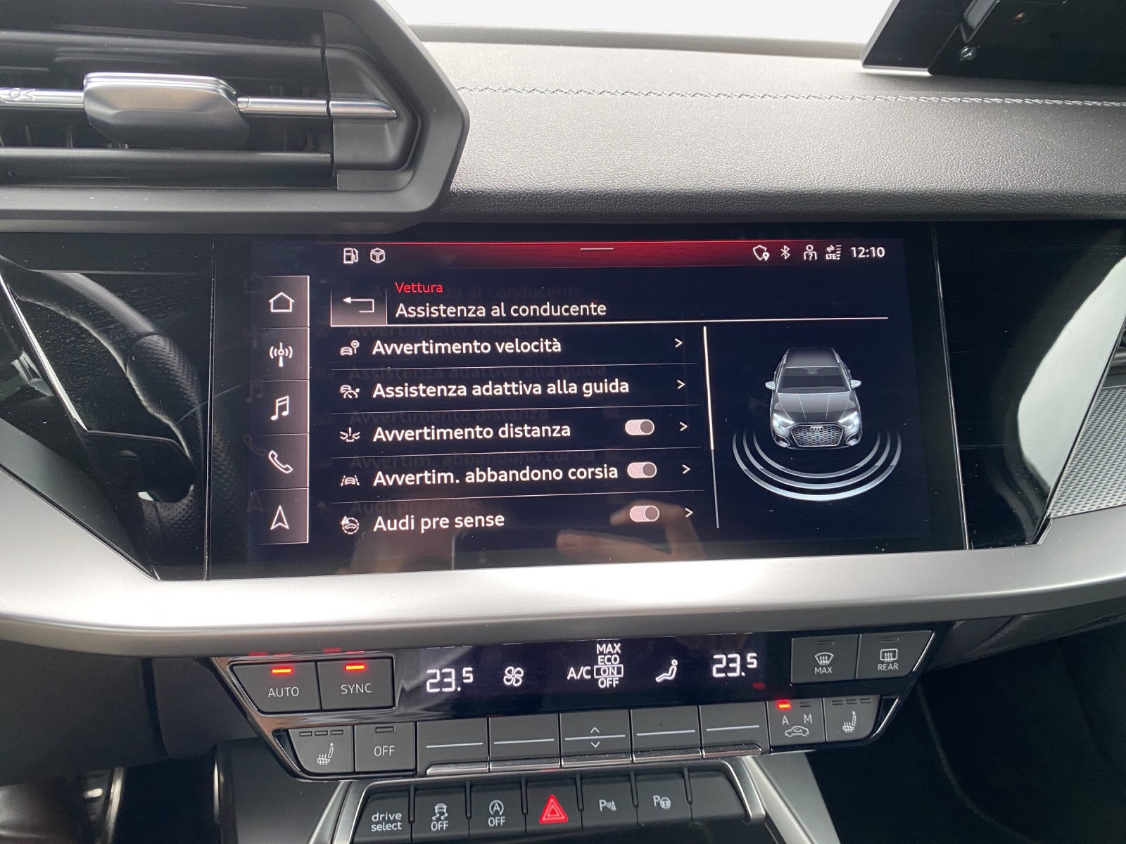 AUDI S3 Sportback 2.0 TFSI quattro S-tronic-image-14