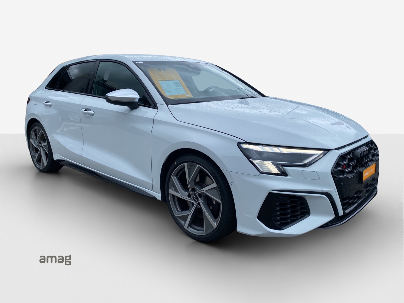 AUDI S3 Sportback 2.0 TFSI quattro S-tronic-image-5