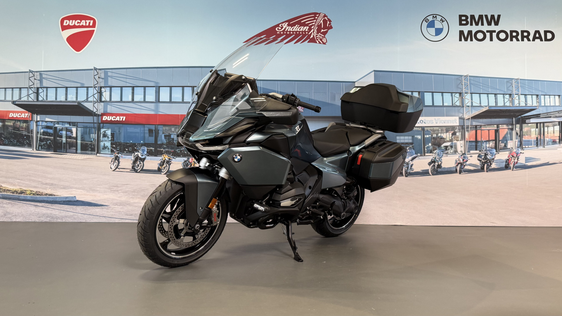 BMW R 1300 RT *Prime 1500CHF inclus* Leasing dès 2.9%-showroom-element-2
