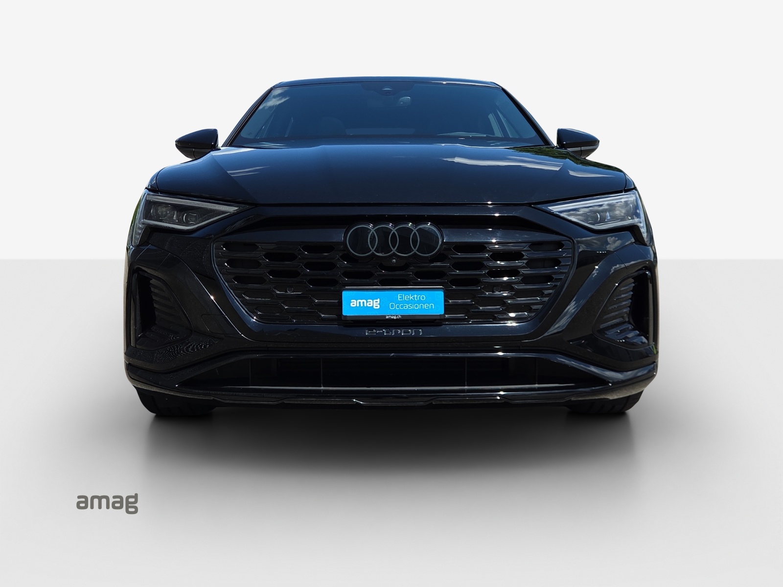 AUDI Q8 Sportback 55 e-tron Black Edition quattro-image-7