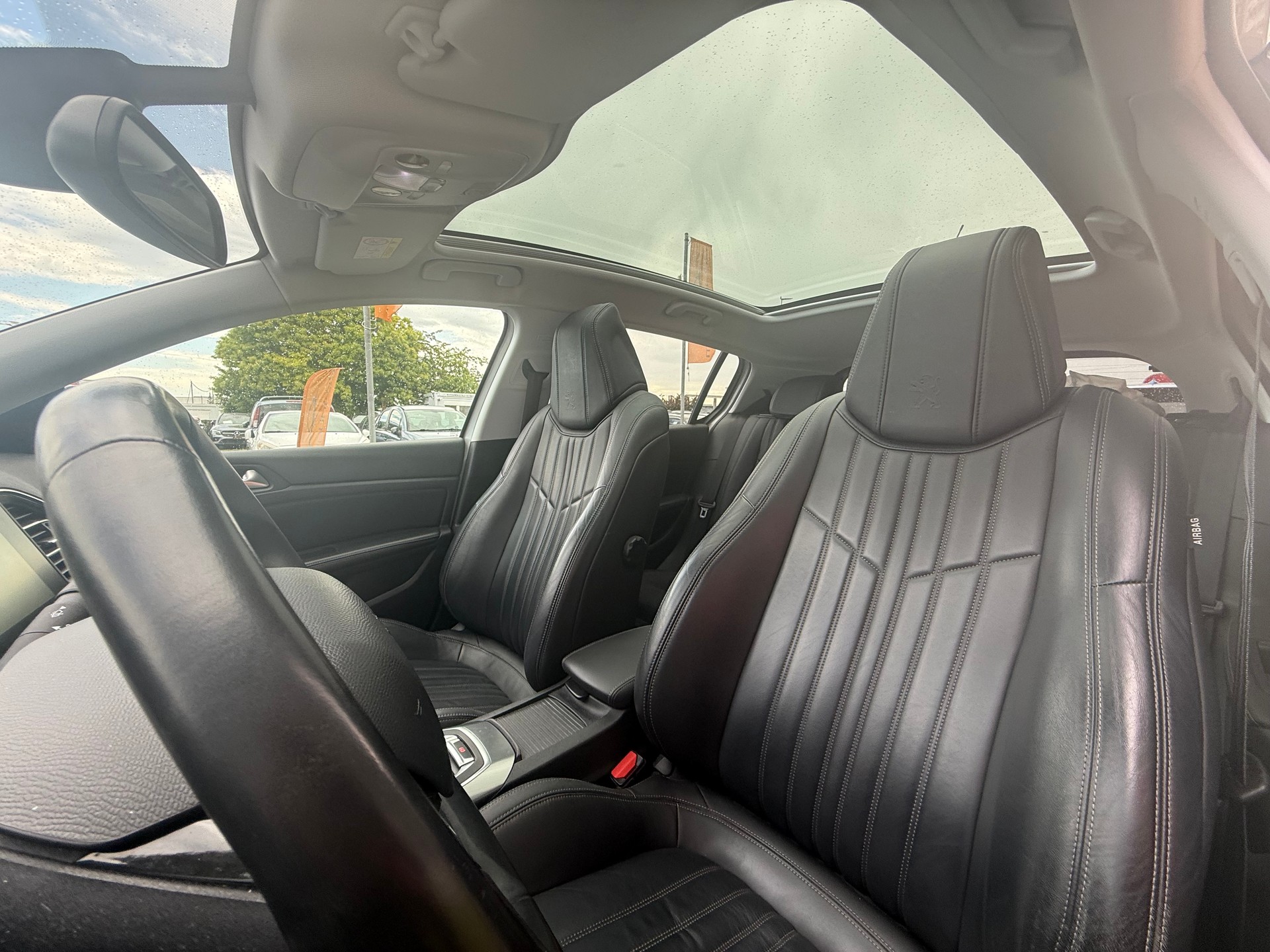 PEUGEOT 308 1.6 THP Féline-image-7