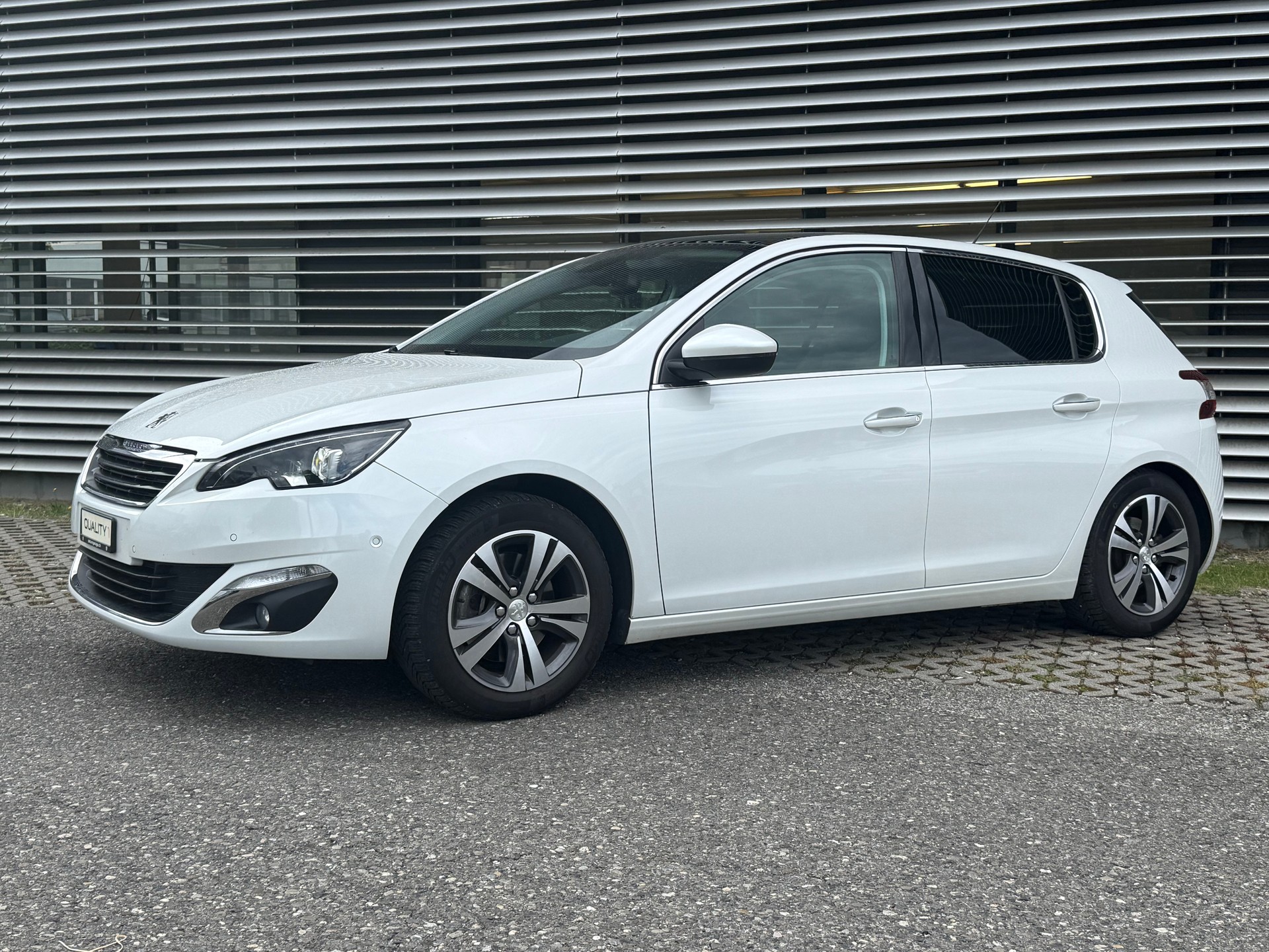 PEUGEOT 308 1.6 THP Féline-image-15