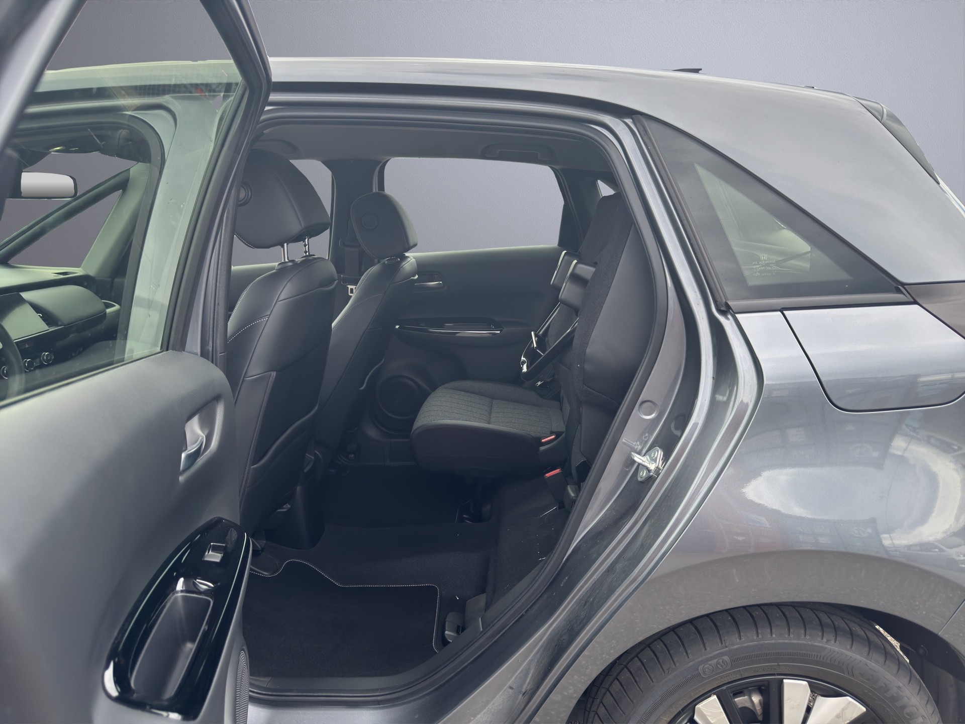 HONDA Jazz 1.5 i-MMD Elegance-image-12