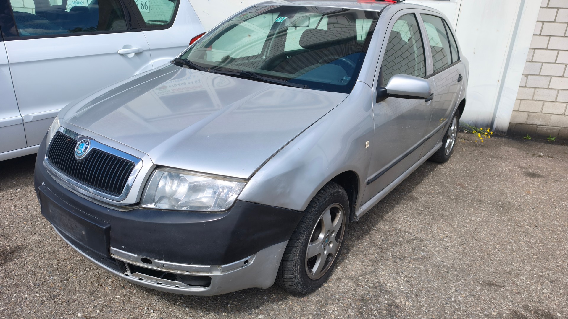 SKODA Fabia 1.4 16V Elegance-image-2