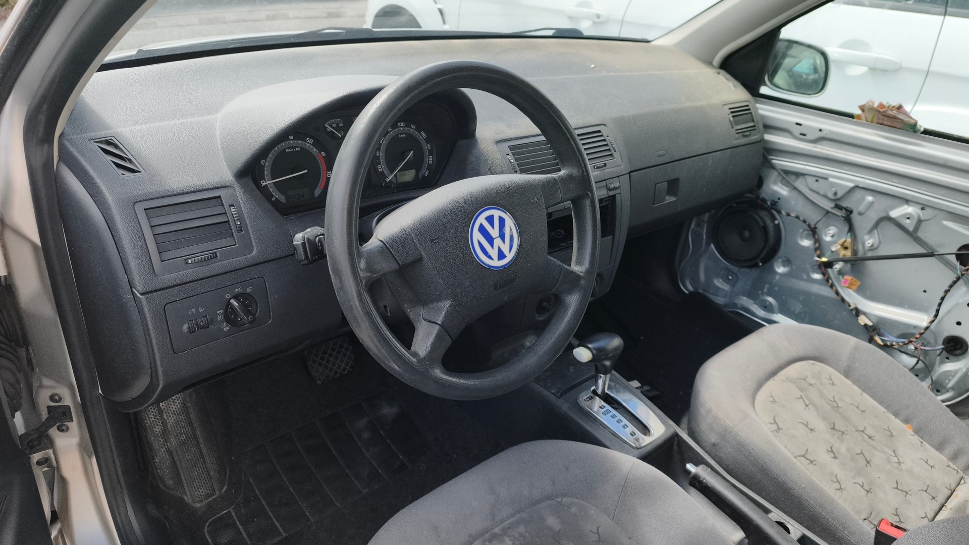 SKODA Fabia 1.4 16V Elegance-image-10
