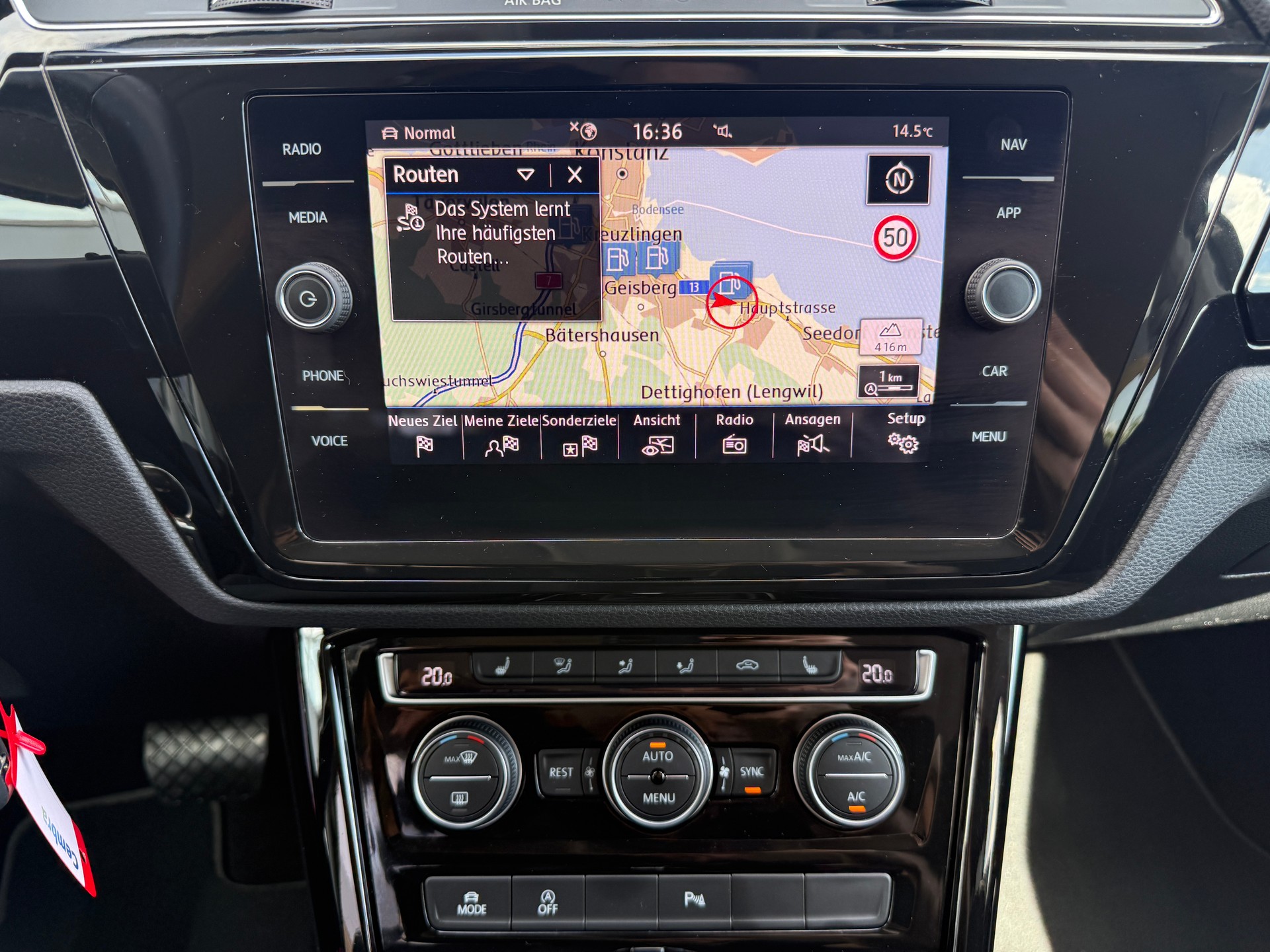 VW Touran 1.5 TSI EVO Highline DSG ***DISTANZREGELUNG***-image-19