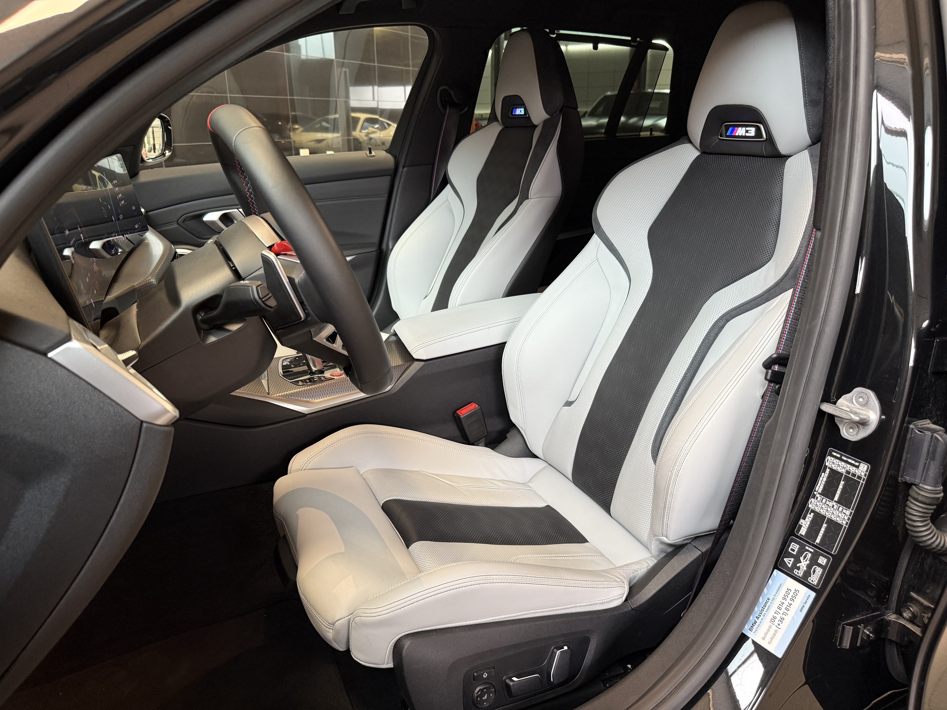 BMW M3-image-3