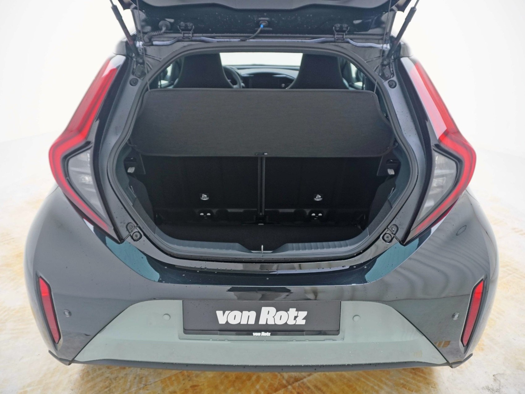 TOYOTA Aygo X 1.5 VVT-i HSD Trend-image-6