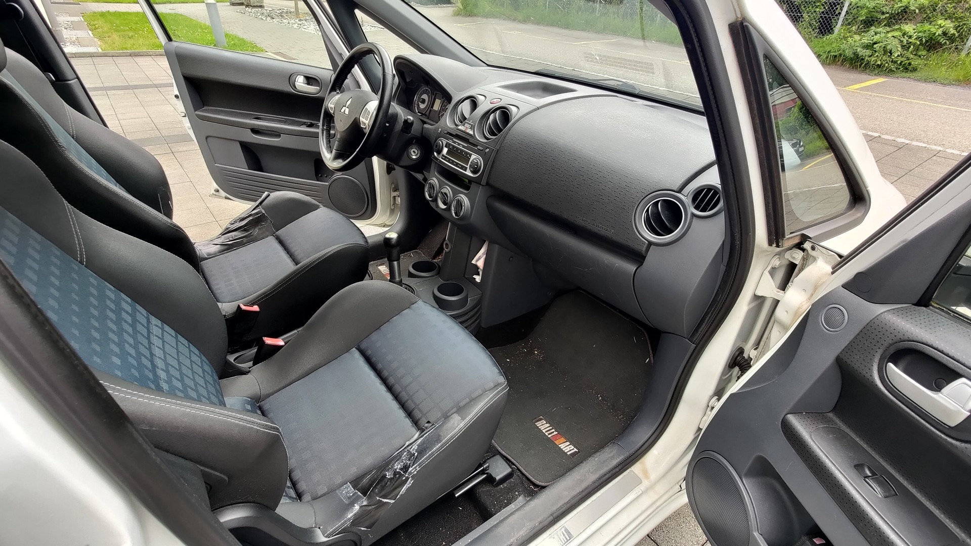 MITSUBISHI 1.5 16V 180 Turbo Ralliart-image-4