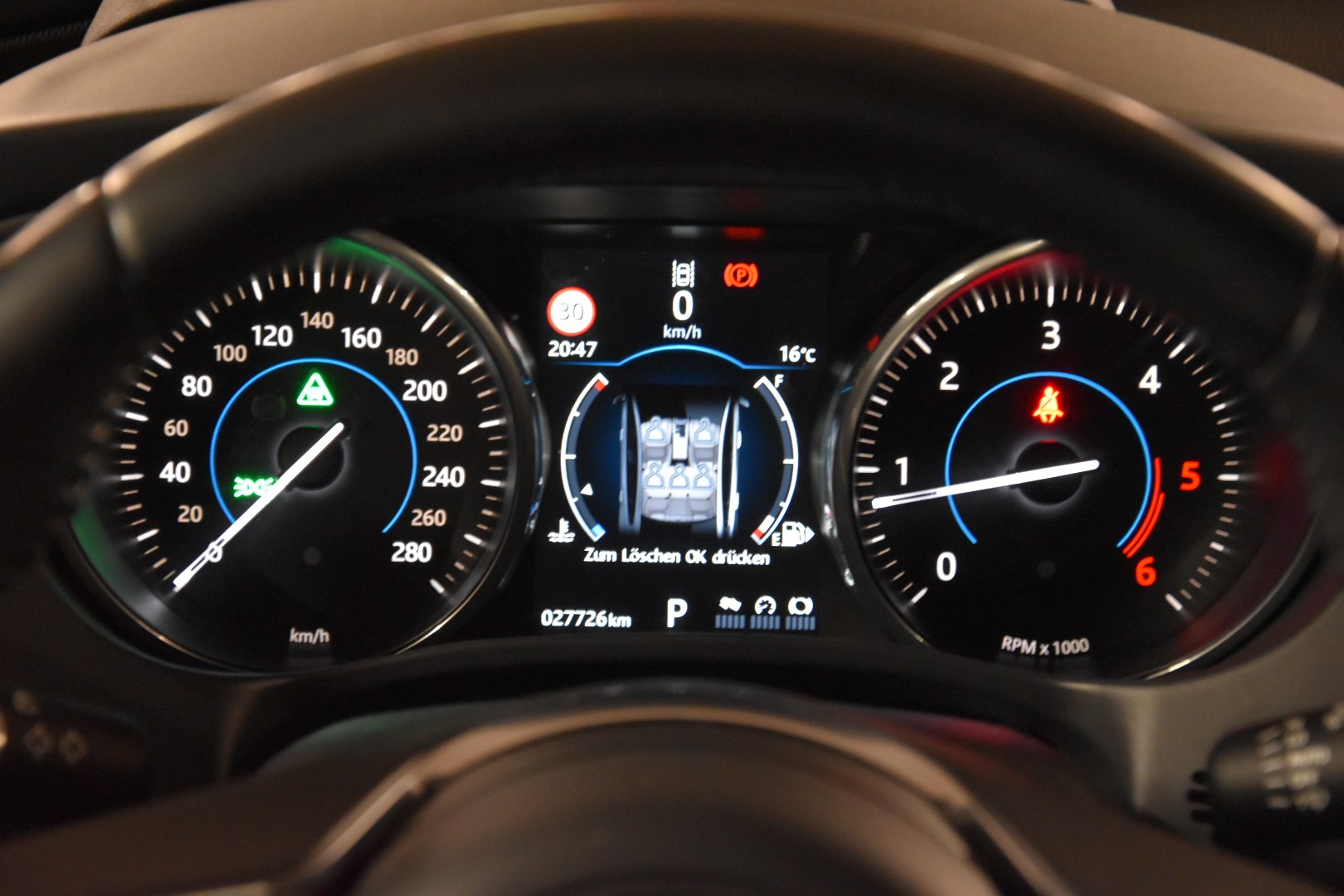 JAGUAR XE 20d R-Sport AWD Automat-image-15