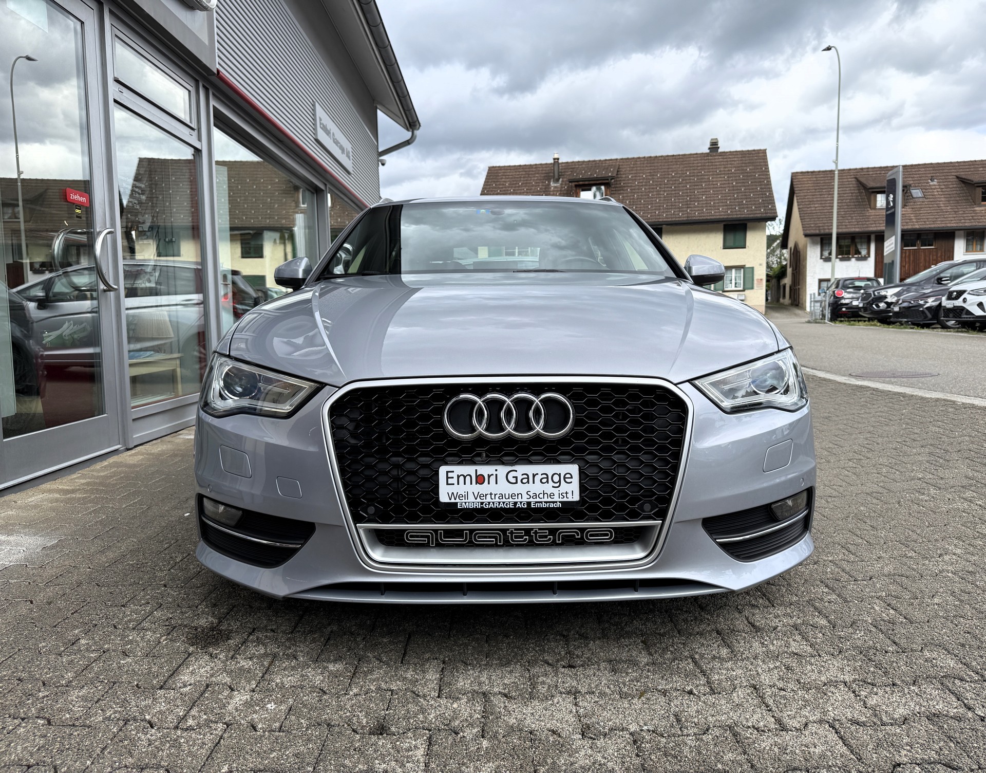 AUDI A3 Sportback 2.0 TDI Ambition S-tronic-image-2