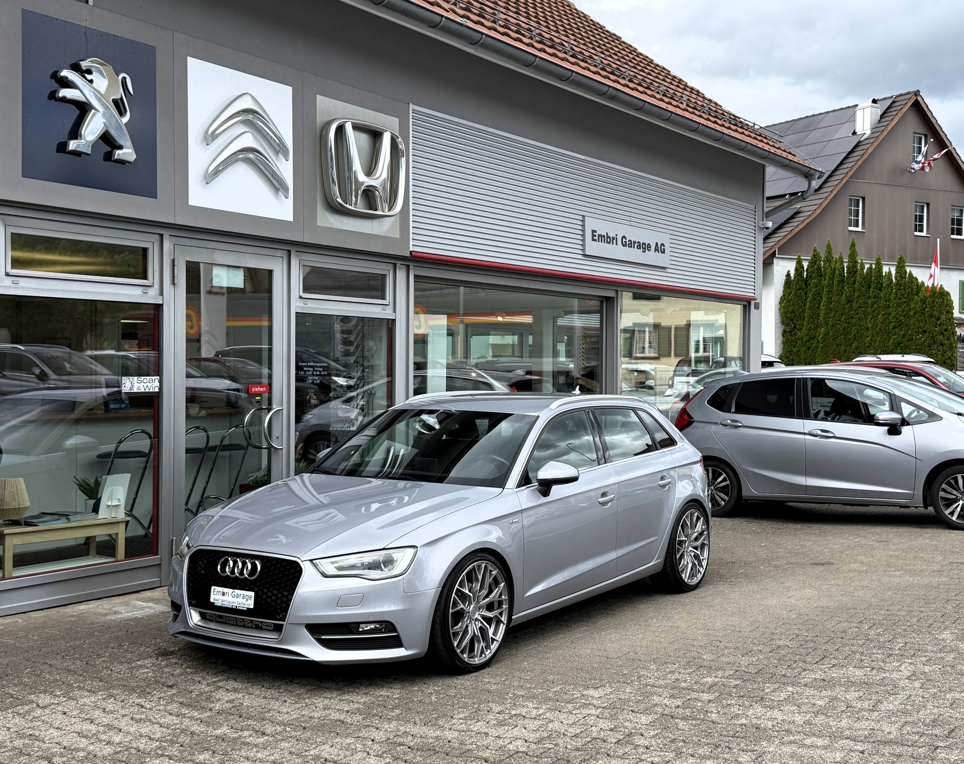 AUDI A3 Sportback 2.0 TDI Ambition S-tronic-image-0