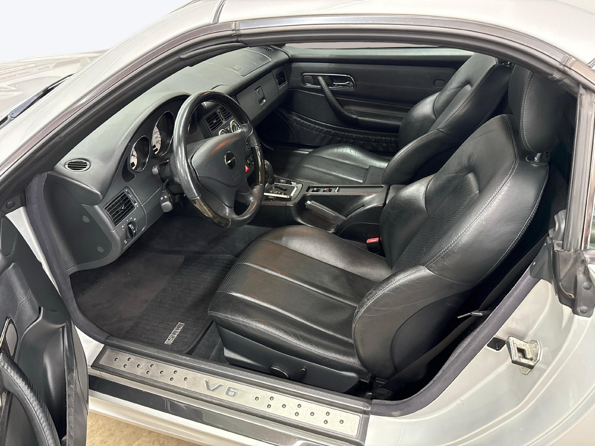 MERCEDES-BENZ SLK 320 V6 Cabriolet-image-9