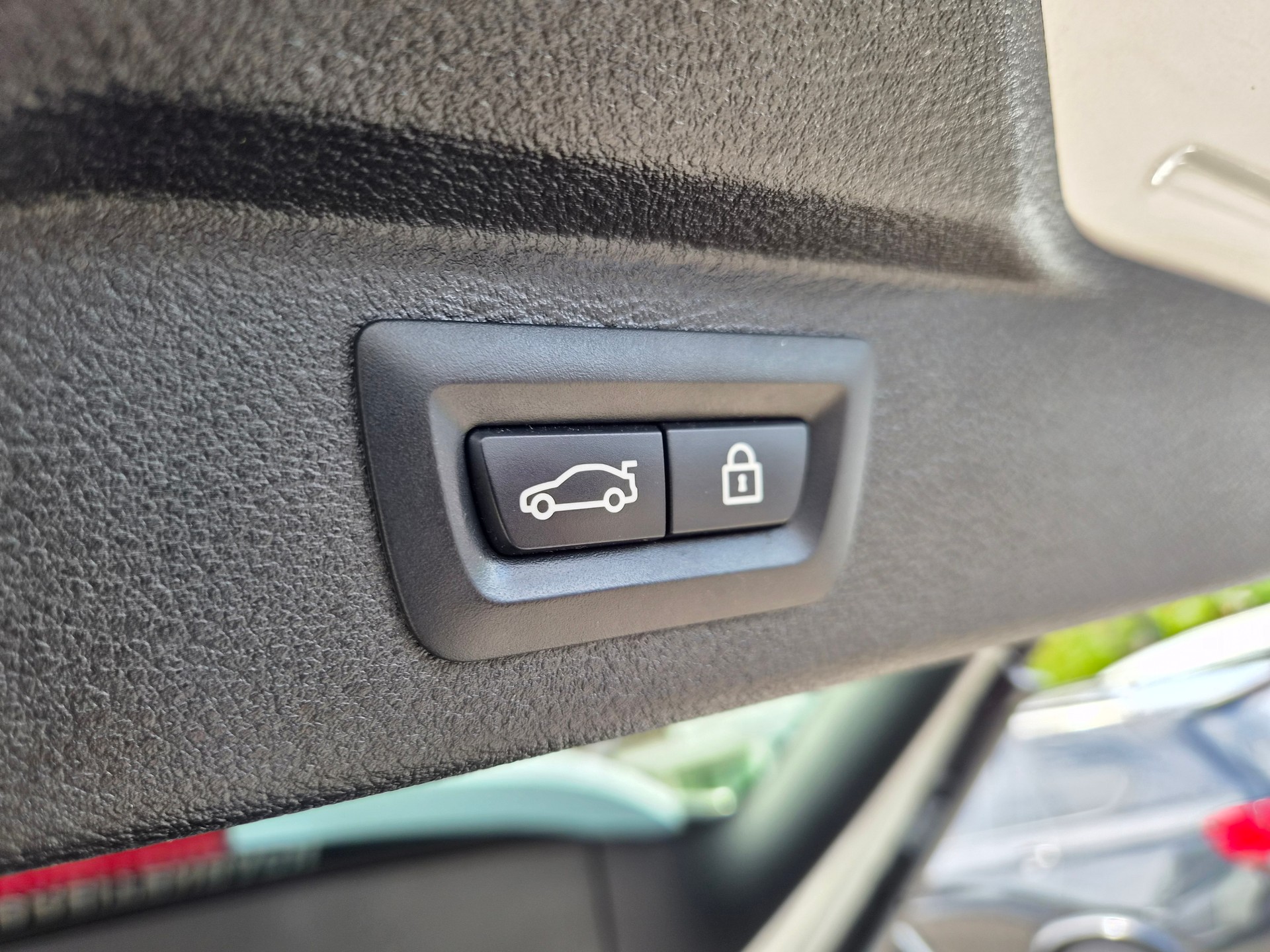 BMW X5 xDrive M50d Steptronic-image-13