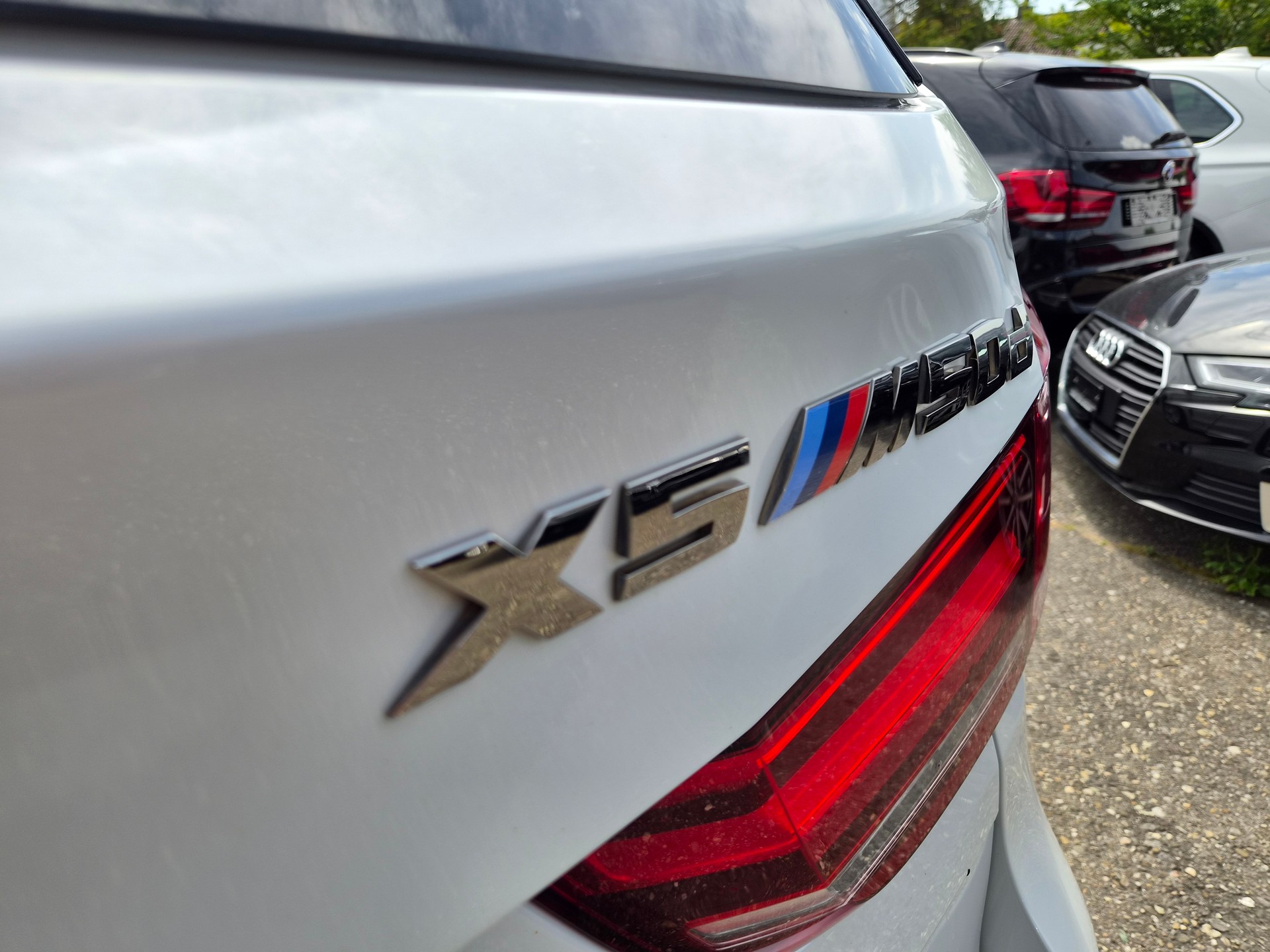 BMW X5 xDrive M50d Steptronic-image-31