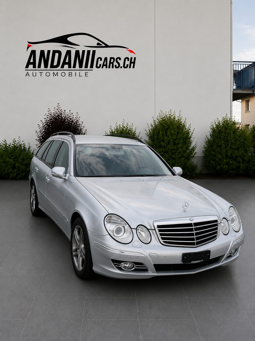 MERCEDES-BENZ E 280 Avantgarde 4Matic Automatic-image-1