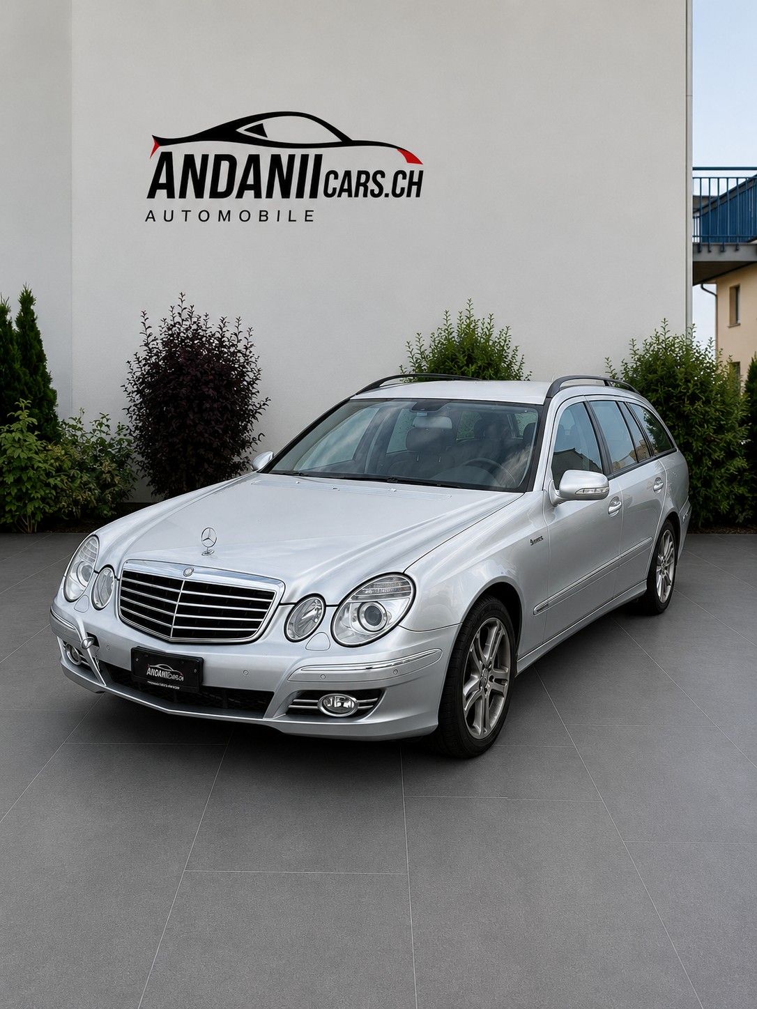 MERCEDES-BENZ E 280 Avantgarde 4Matic Automatic-image-0