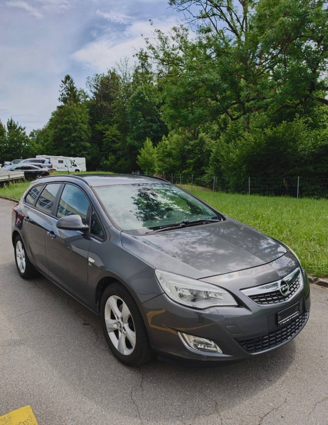 OPEL Astra SportsTourer 1.7 CDTi Anniversary Edition-image-2