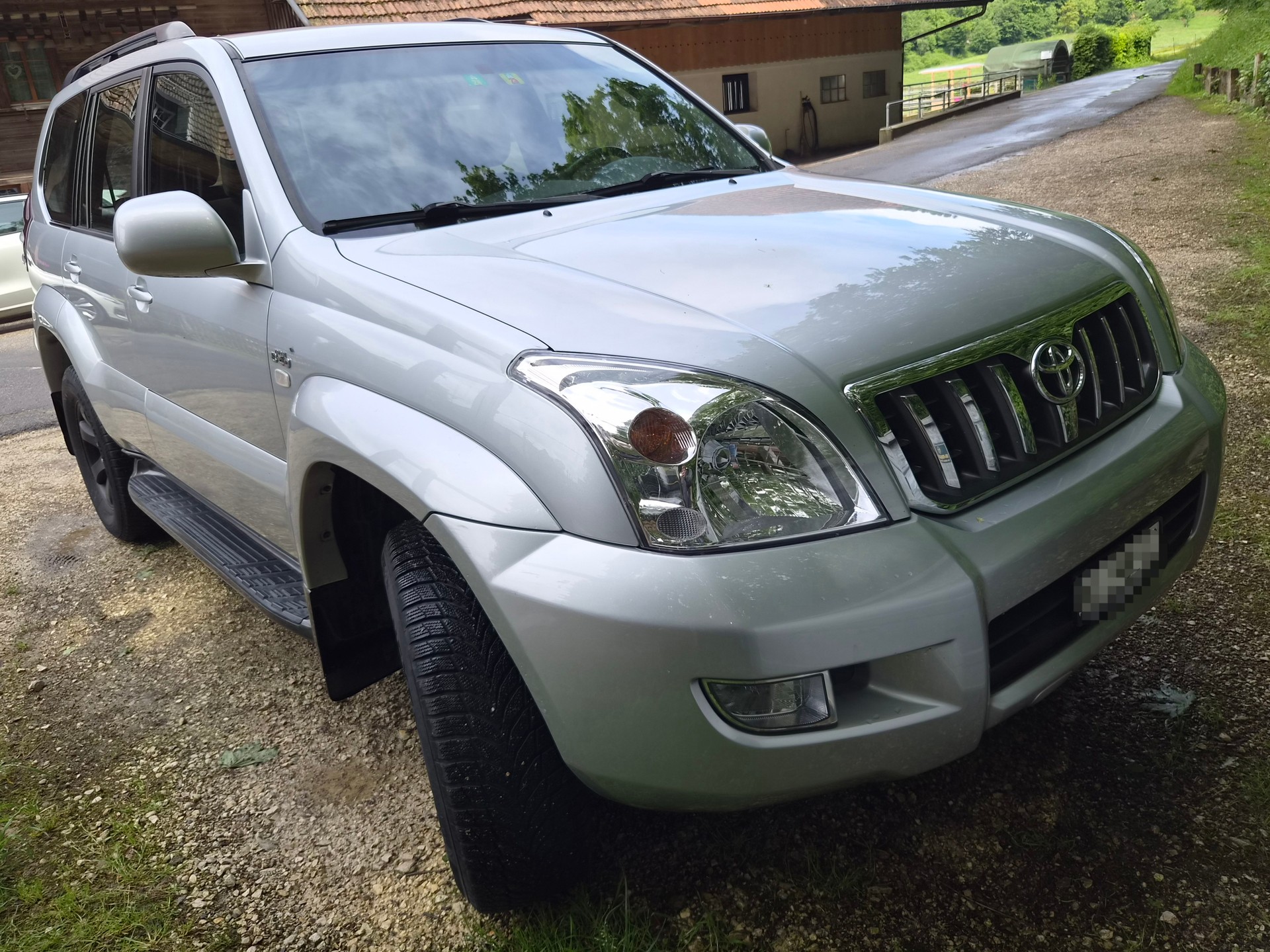 TOYOTA 3.0 D-4D Linea Luna-image-1