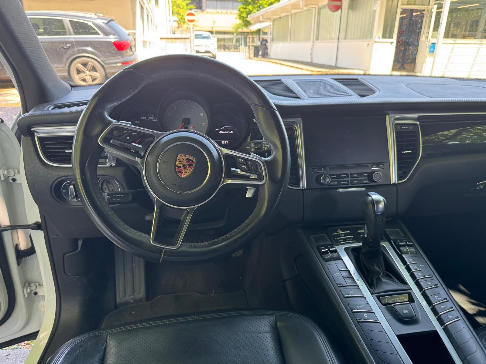 PORSCHE Macan S PDK-image-6