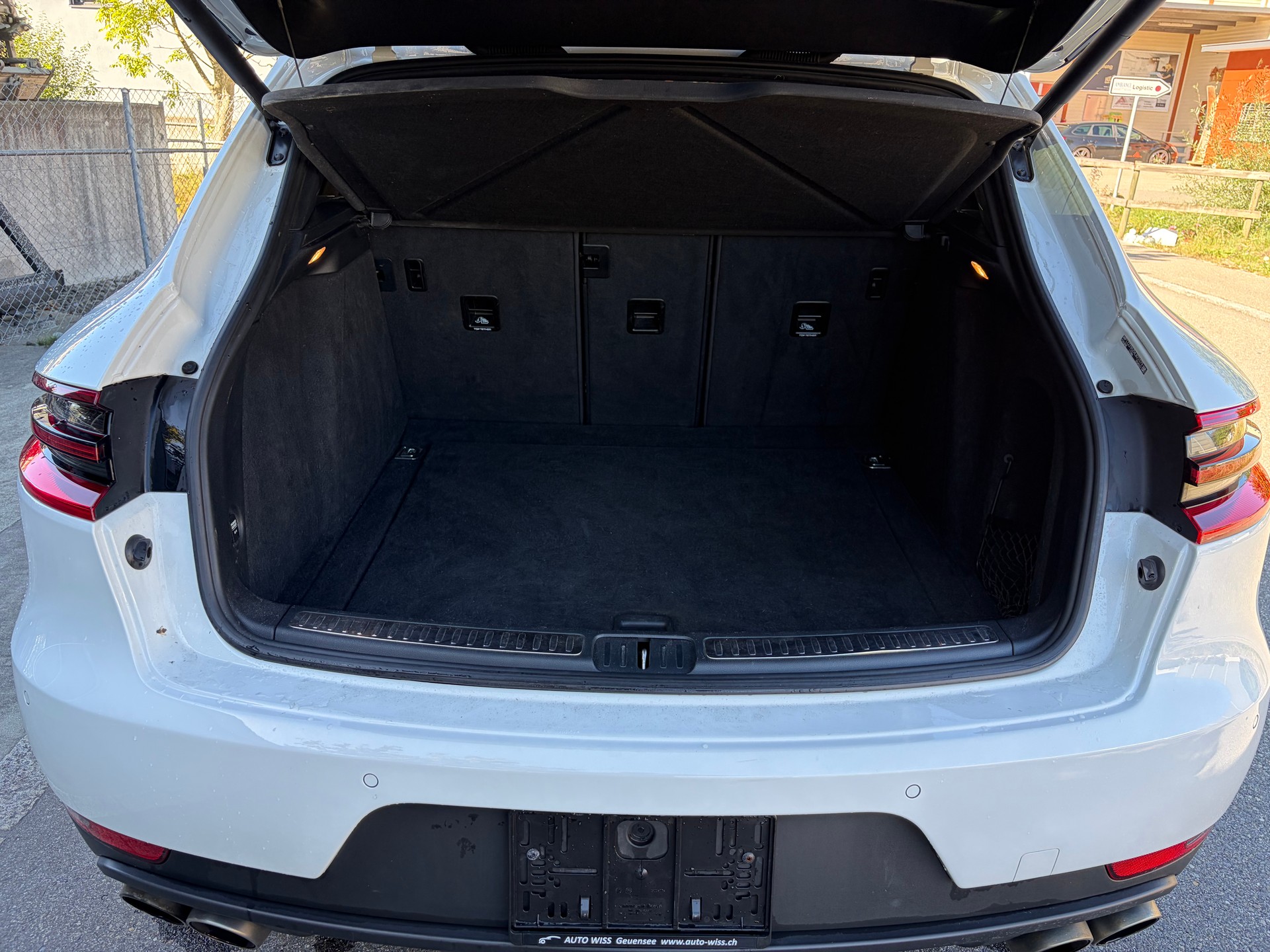 PORSCHE Macan S PDK-image-14