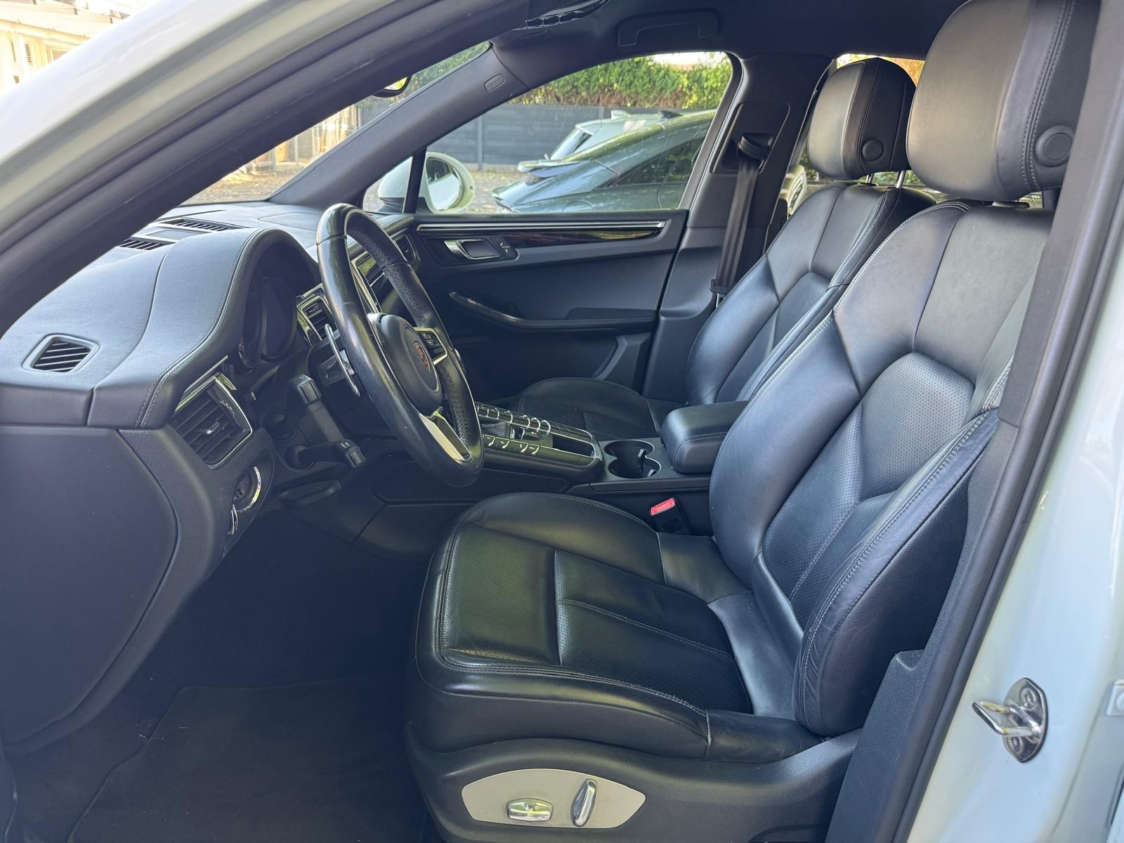 PORSCHE Macan S PDK-image-7