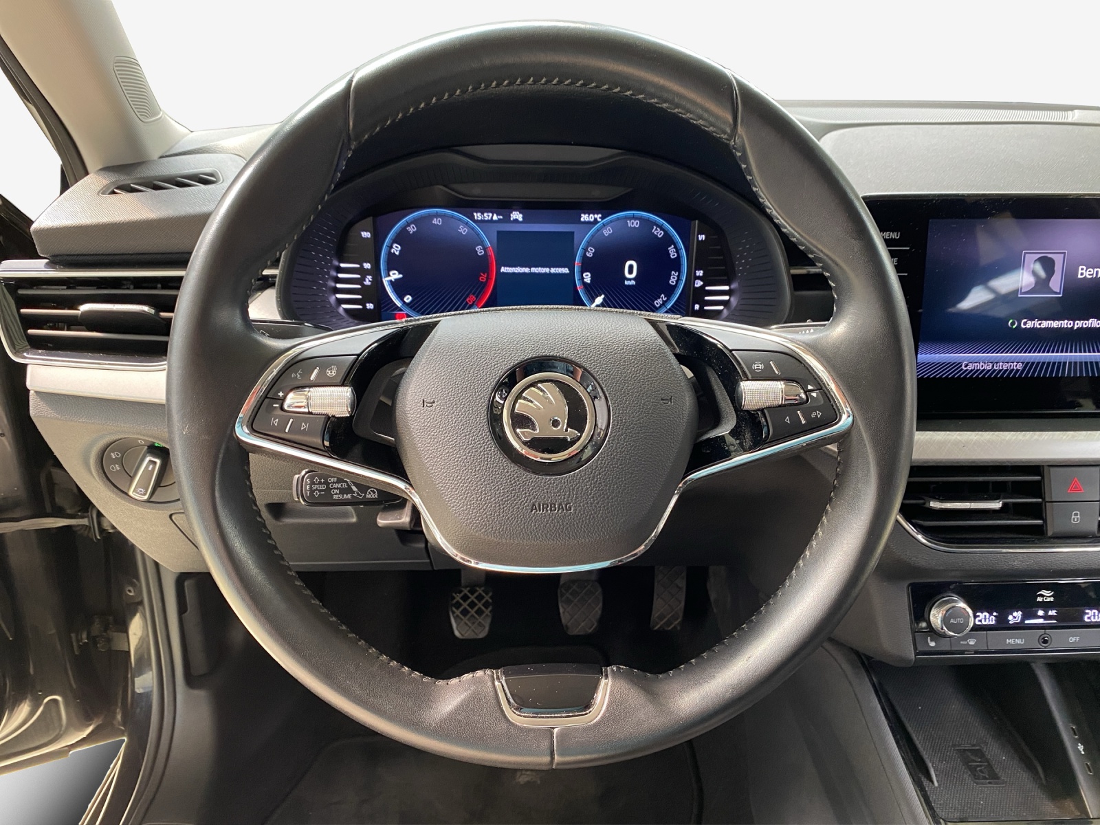 SKODA Kamiq 1.0 TSI Tour-image-8