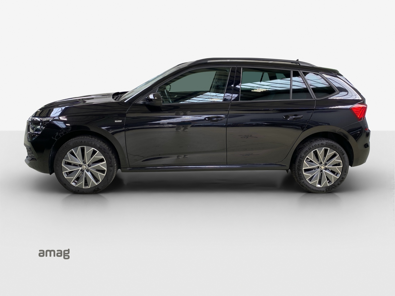 SKODA Kamiq 1.0 TSI Tour-image-1