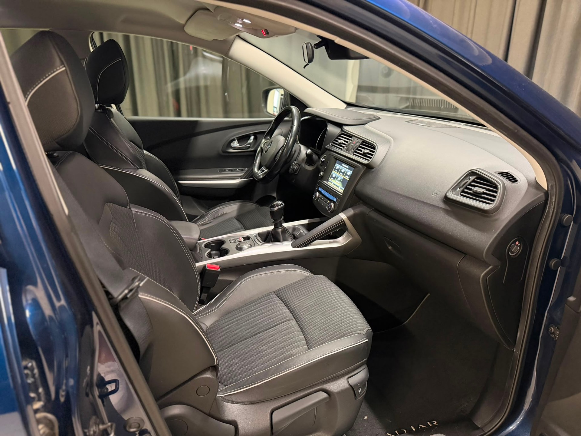 RENAULT Kadjar 1.6 dCi Bose 4x4-image-8