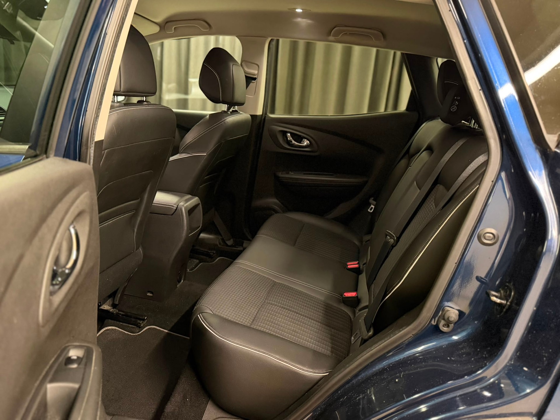 RENAULT Kadjar 1.6 dCi Bose 4x4-image-7