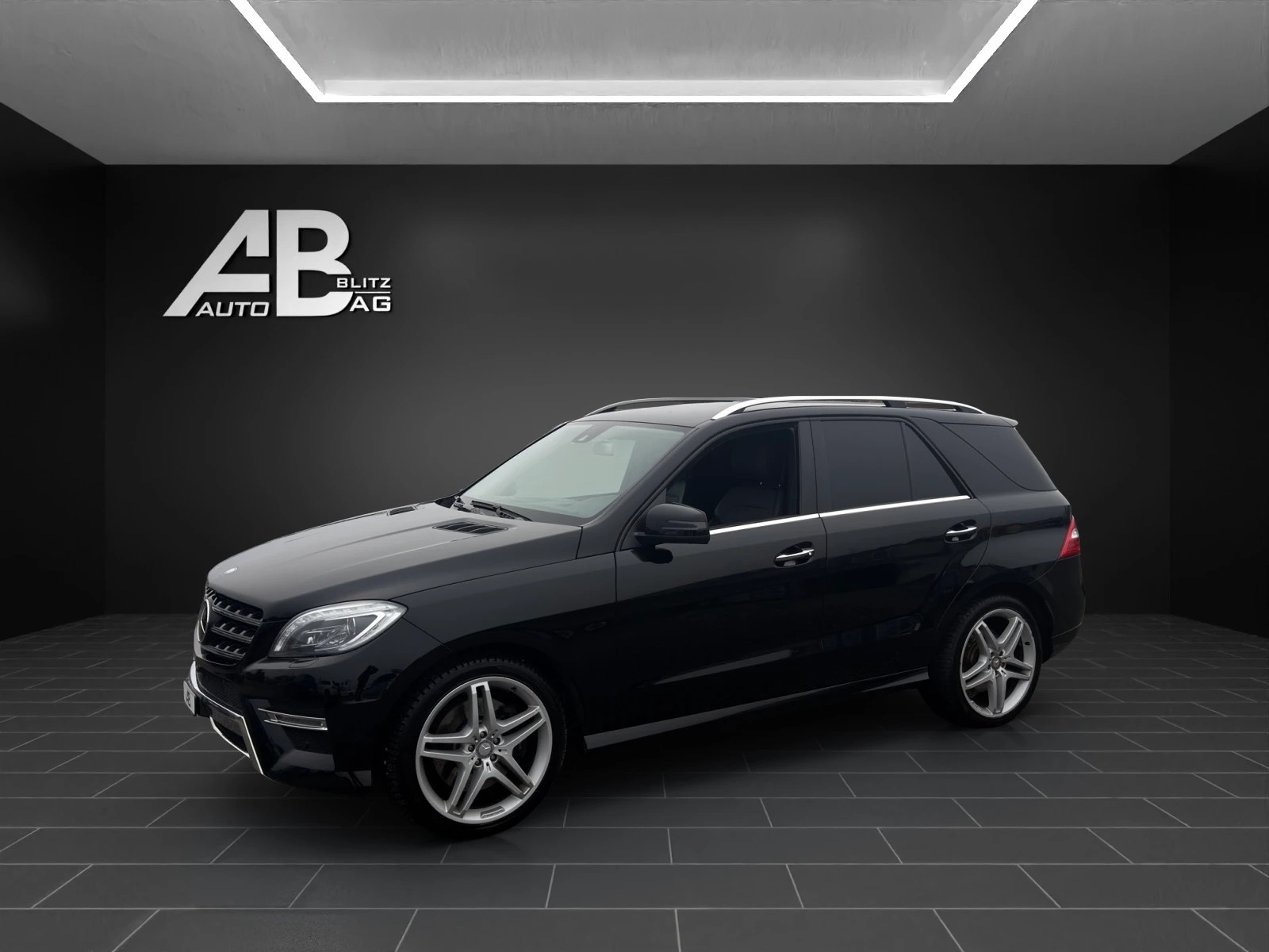 MERCEDES-BENZ ML 500 Executive AMG Sport-Paket 4Matic 7G-Tronic-image-1