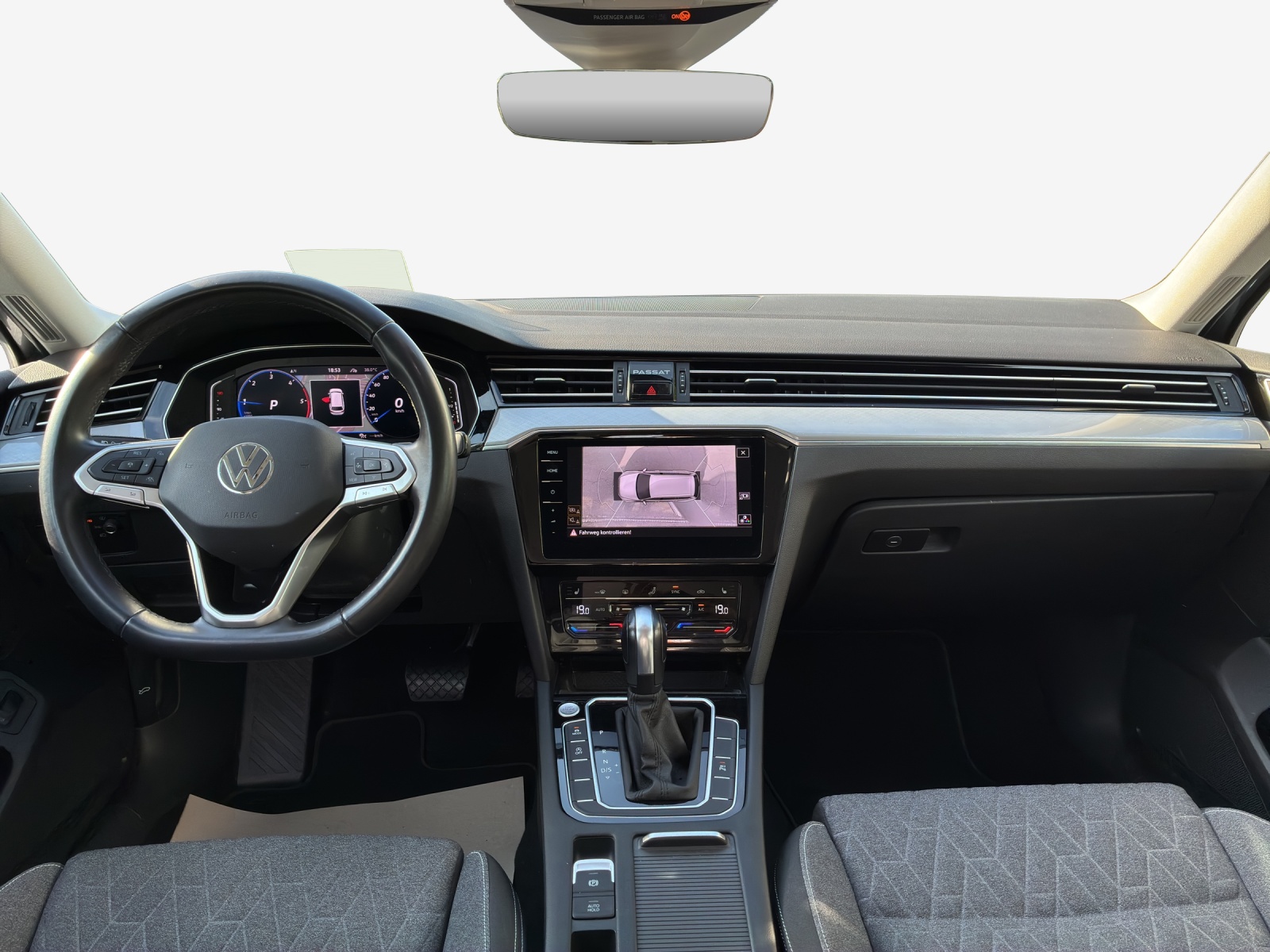 VW Passat 2.0 TDI BMT Business DSG-image-8