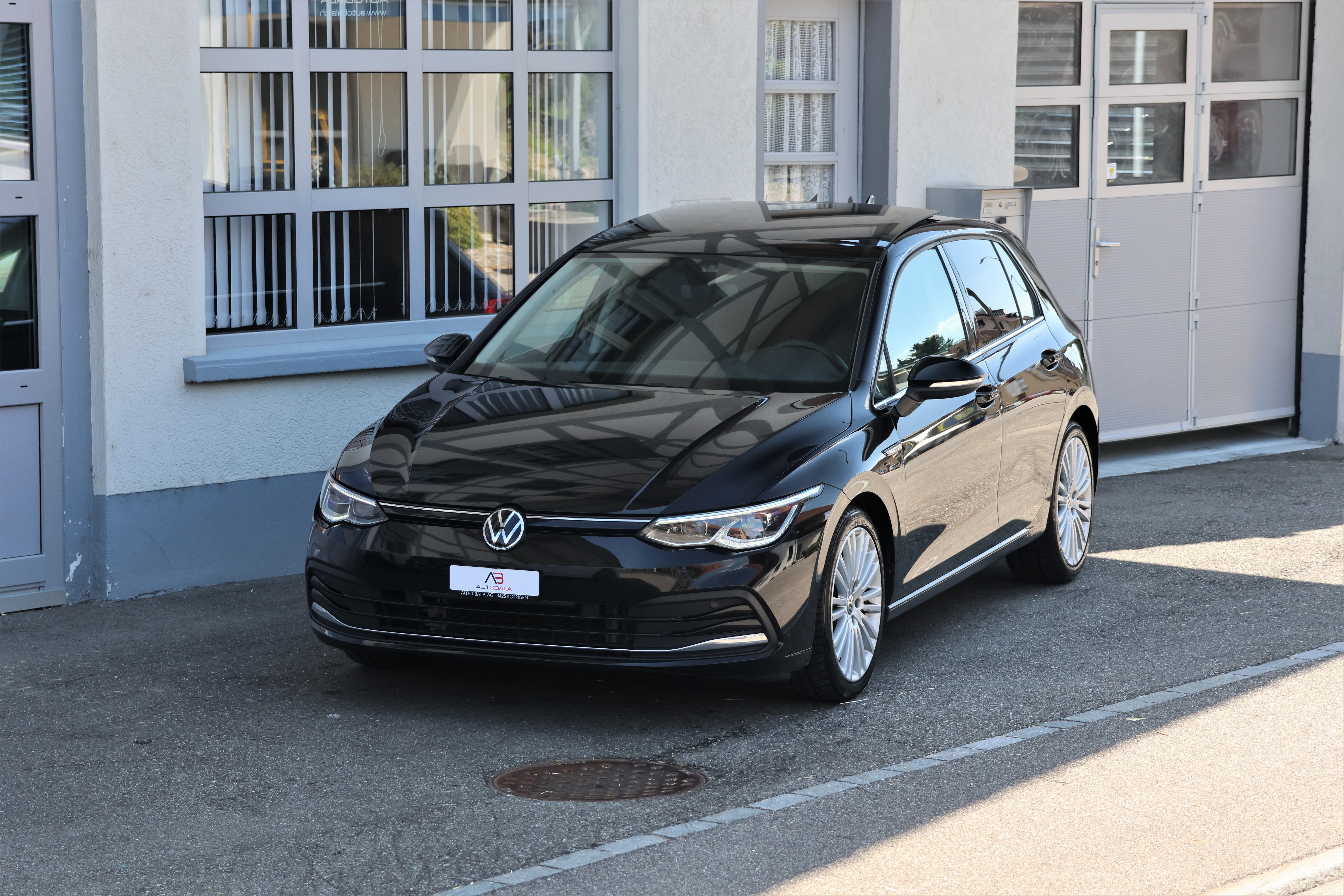 Car photo