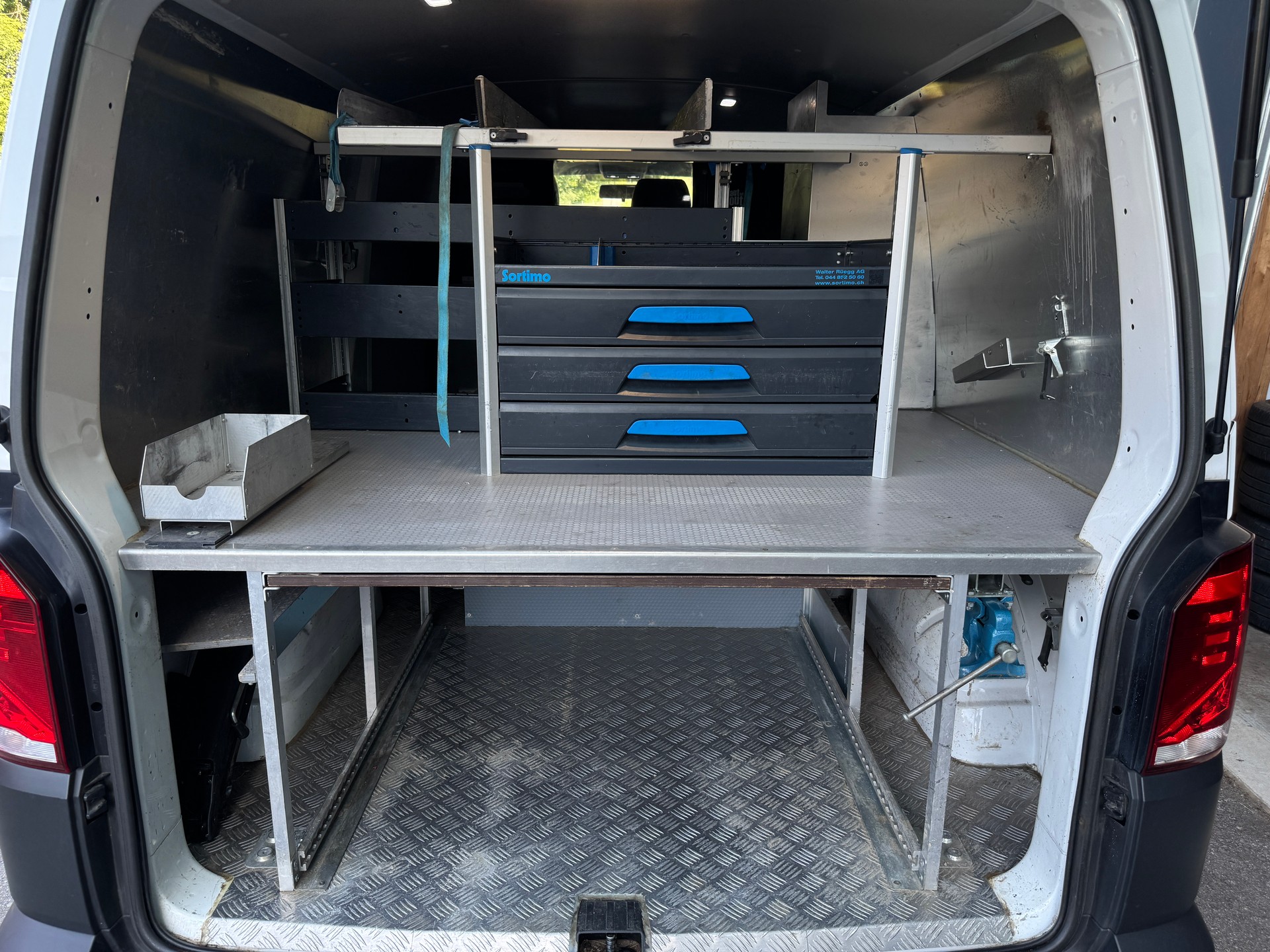 VW T6.1 2.0 TDI 4Motion-image-16