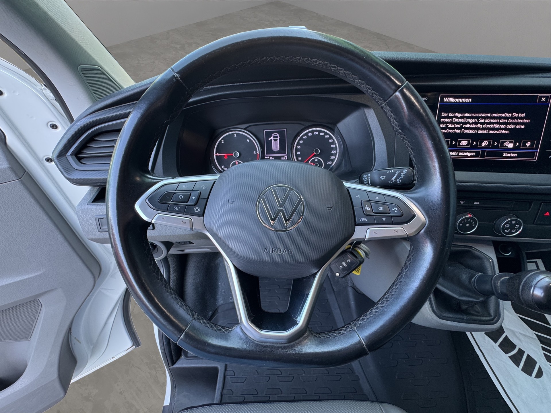 VW T6.1 2.0 TDI 4Motion-image-9