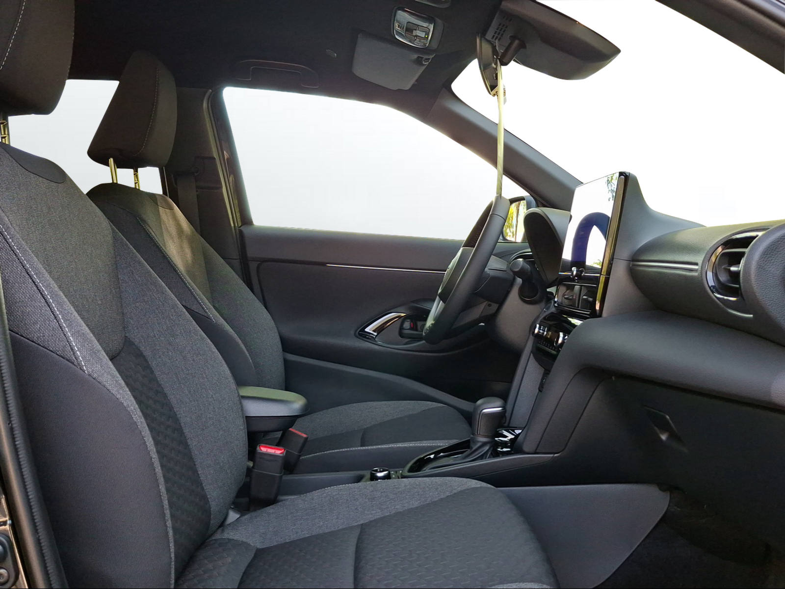 TOYOTA Yaris Cross 1.5 Trend AWDi e-CVT-image-10