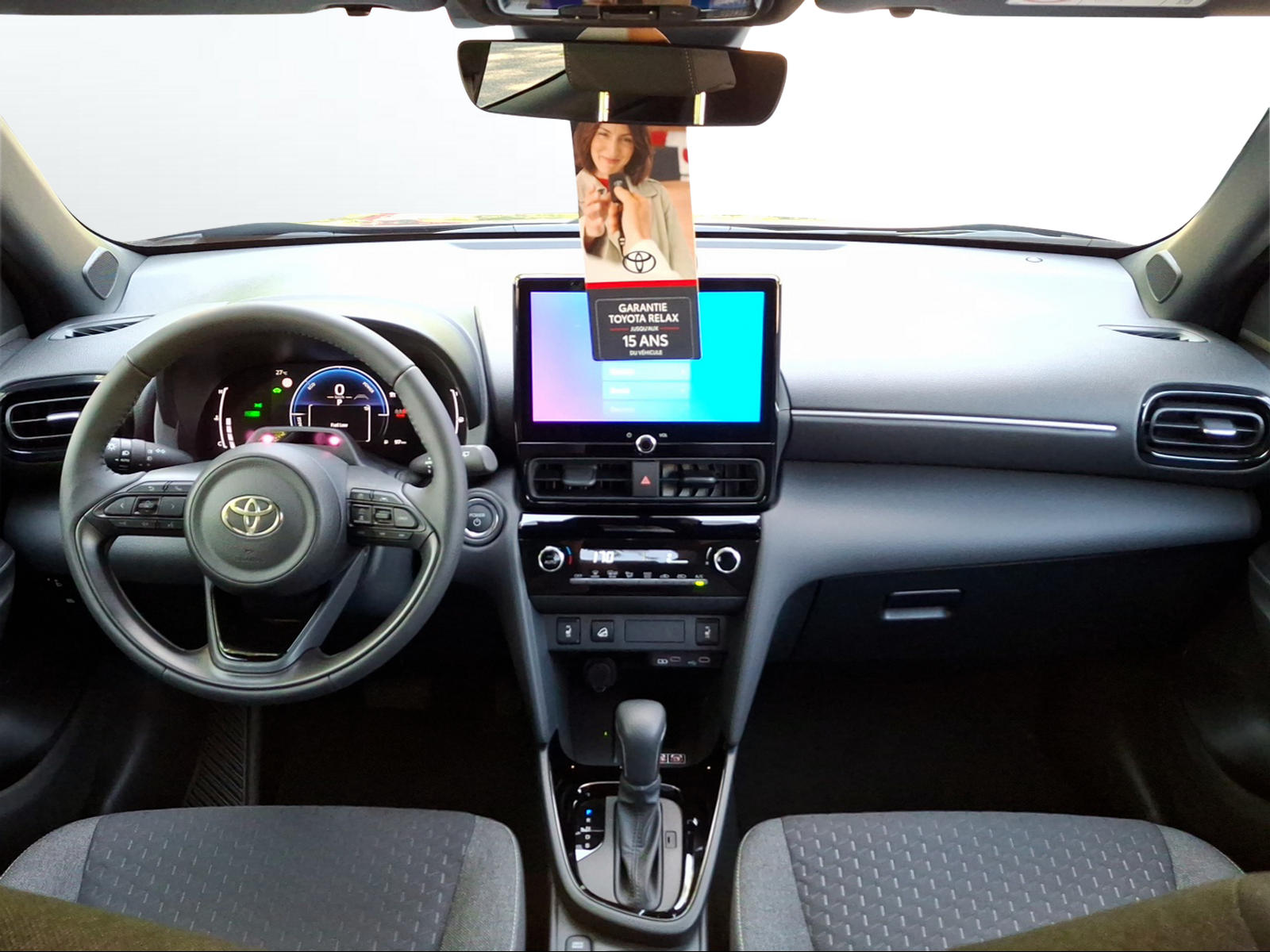 TOYOTA Yaris Cross 1.5 Trend AWDi e-CVT-image-8