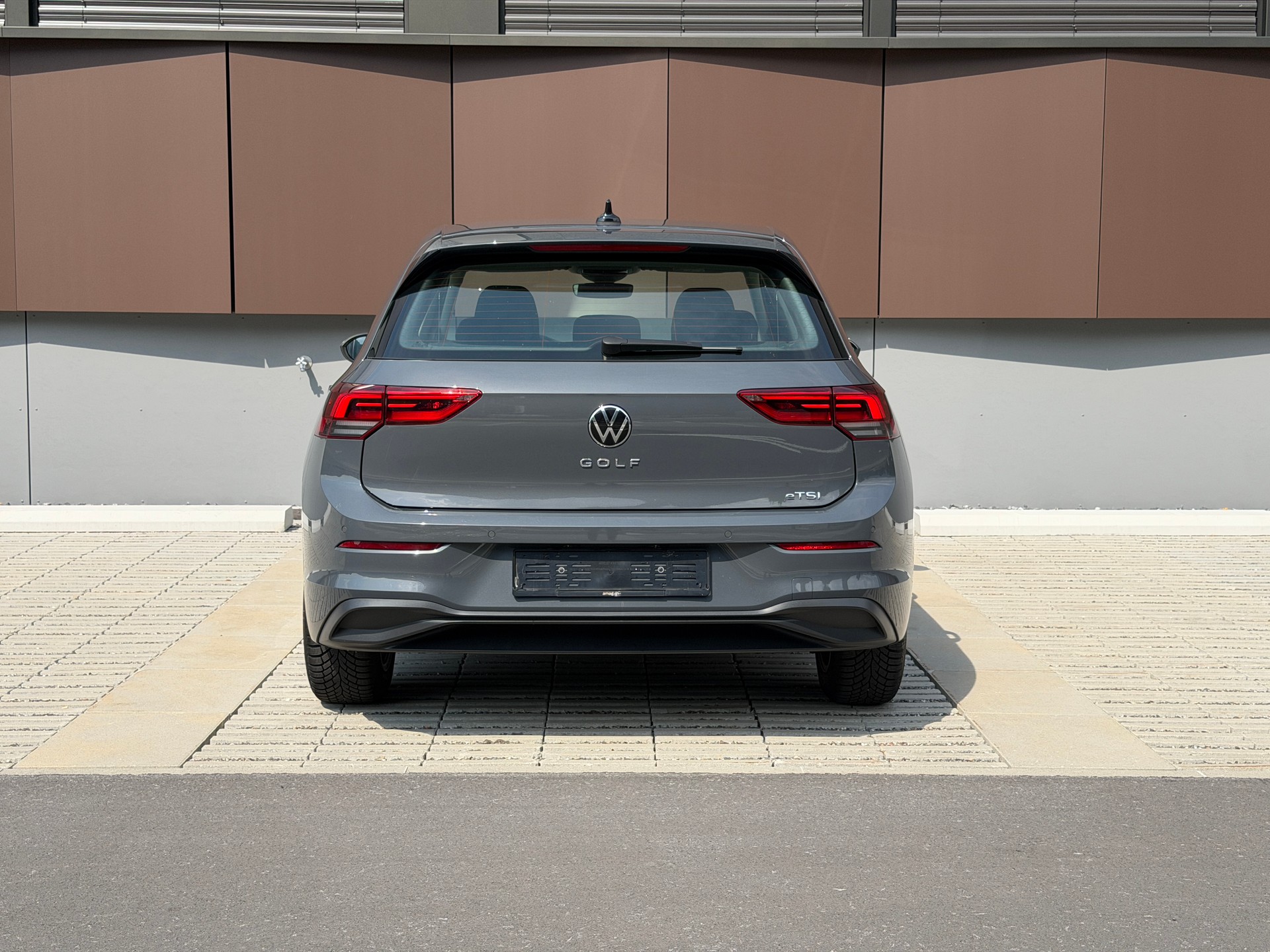 VW Golf 1.0 TSI Life *Assistenzpaket* *Rückfahrkamera*-image-4