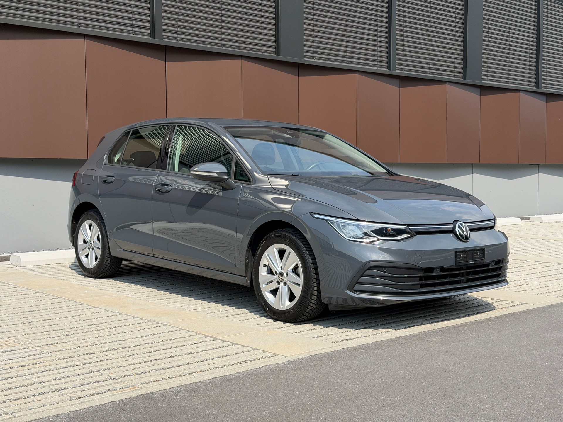 VW Golf 1.0 TSI Life *Assistenzpaket* *Rückfahrkamera*-showroom-element-2