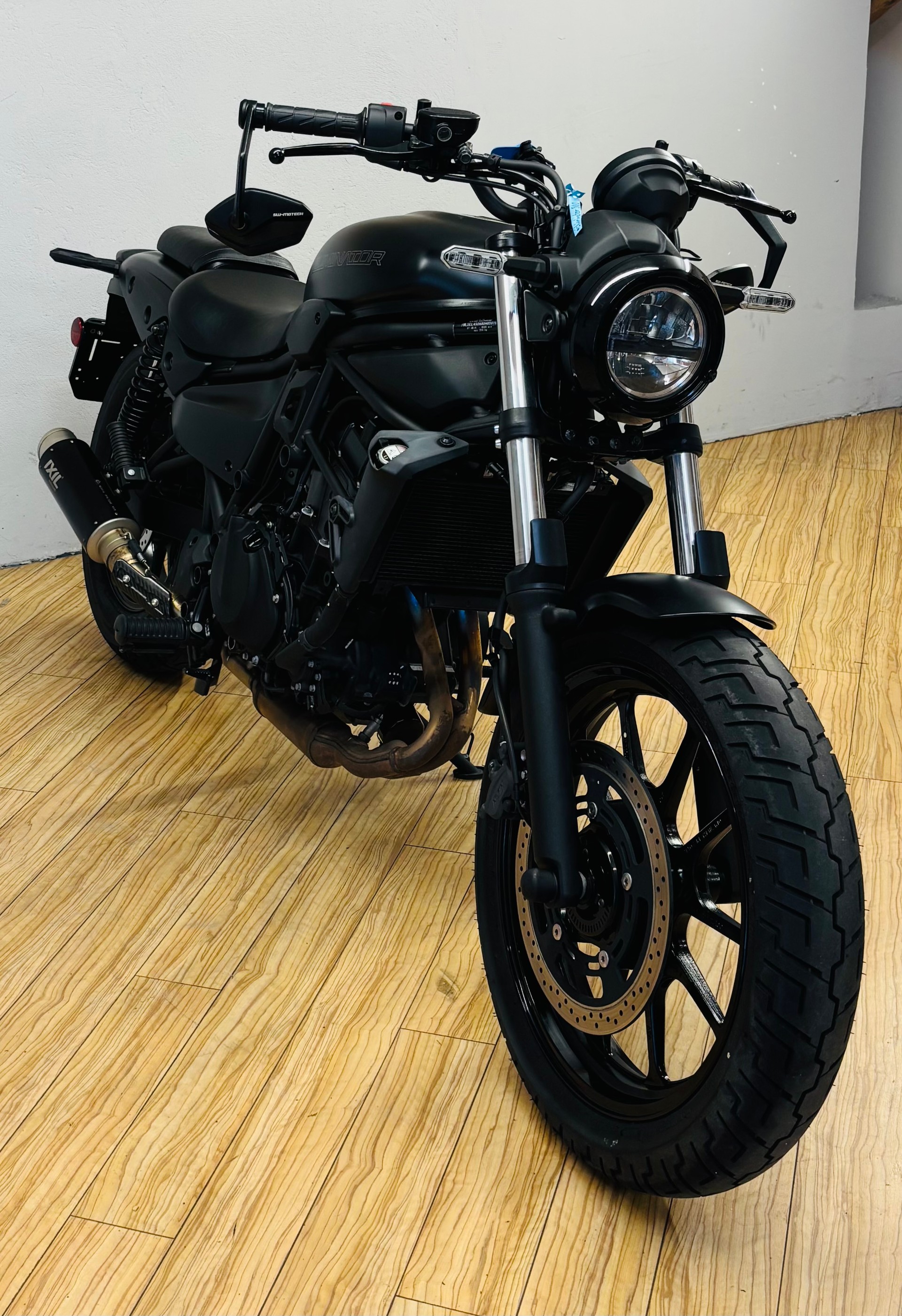 KAWASAKI Eliminator 500 SE