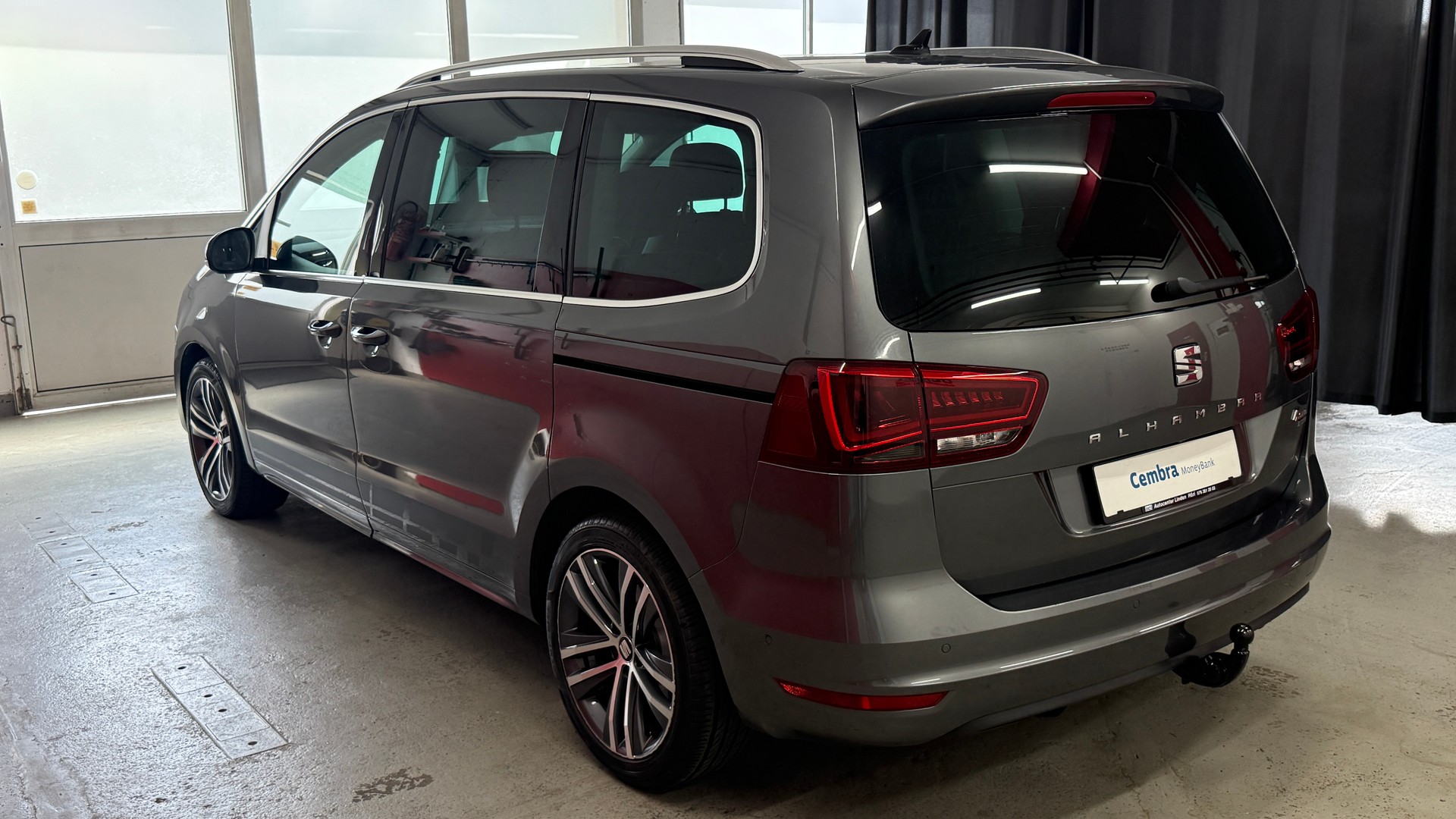 SEAT Alhambra 2.0 TDI FR Line 4Drive, frisch ab MFK, AHK 2.4T, RFK, DAB, TEL, BT, 360° Sensoren, Toter WA, 1J. Garantie uvm-image-5
