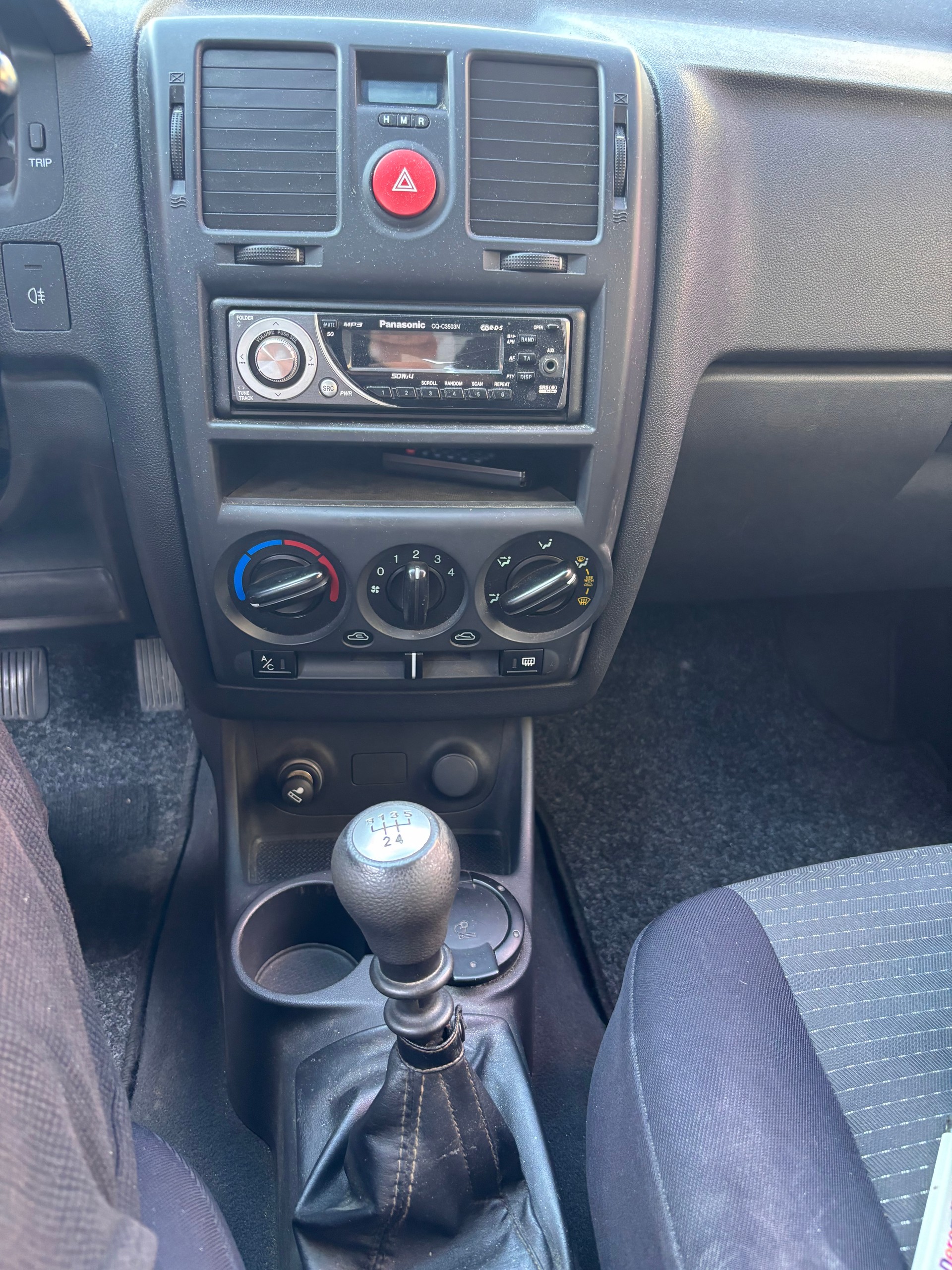 HYUNDAI Getz 1.5 CRDi Comfort-image-7
