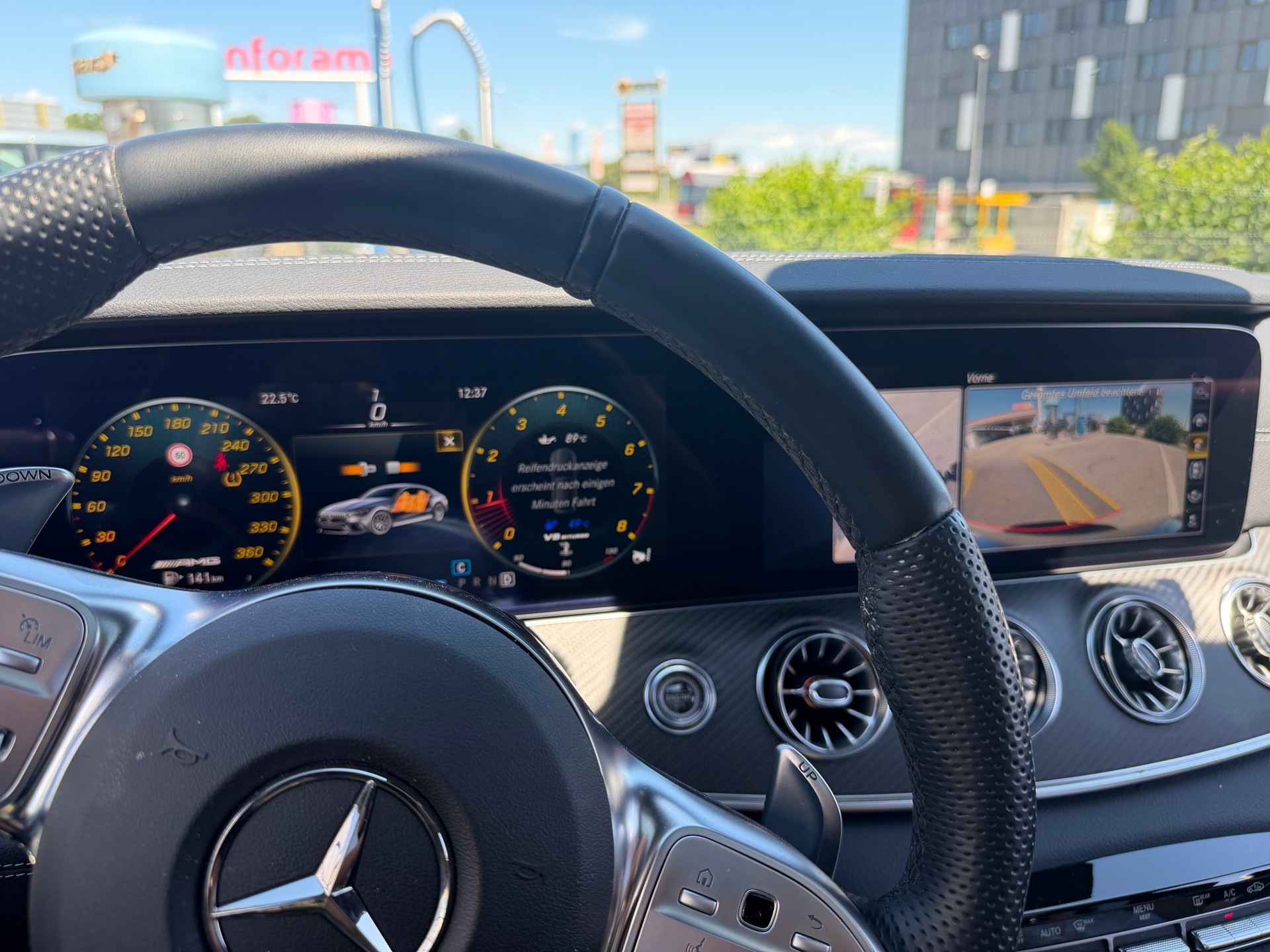 MERCEDES-BENZ AMG GT 63 S 4matic+-image-5