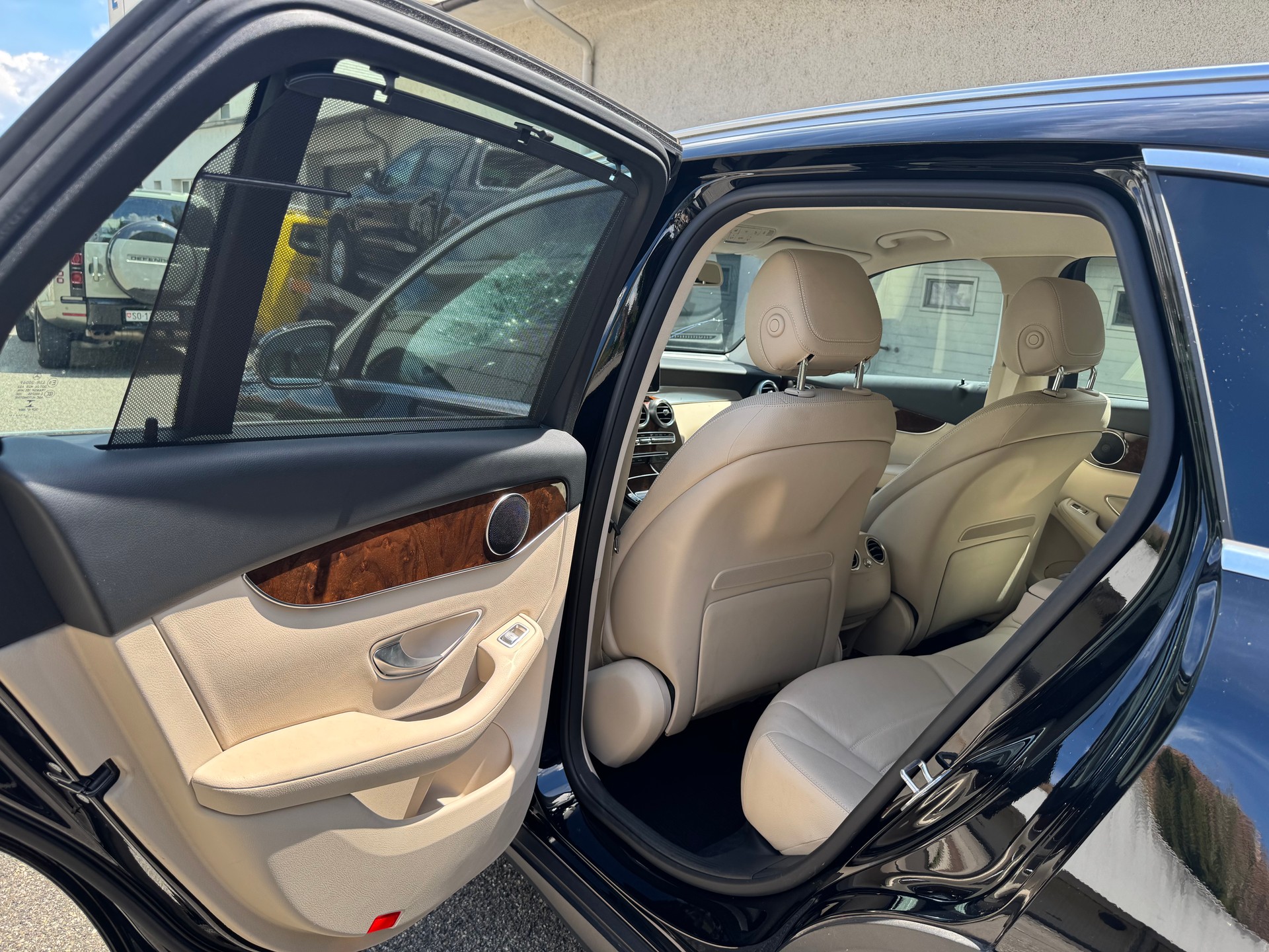 MERCEDES-BENZ GLC 250 Exclusive 4Matic 9G-Tronic-image-4