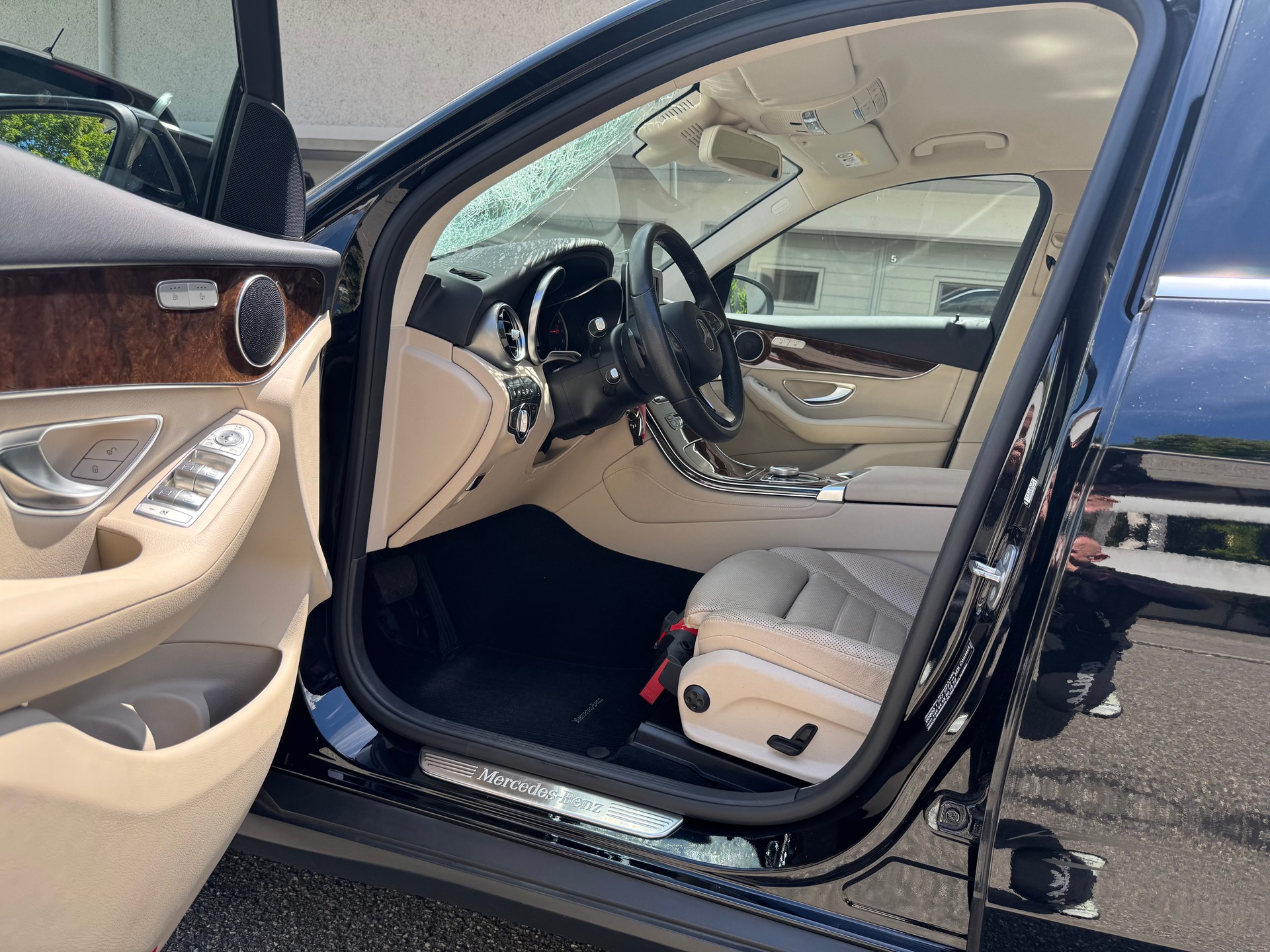 MERCEDES-BENZ GLC 250 Exclusive 4Matic 9G-Tronic-image-1