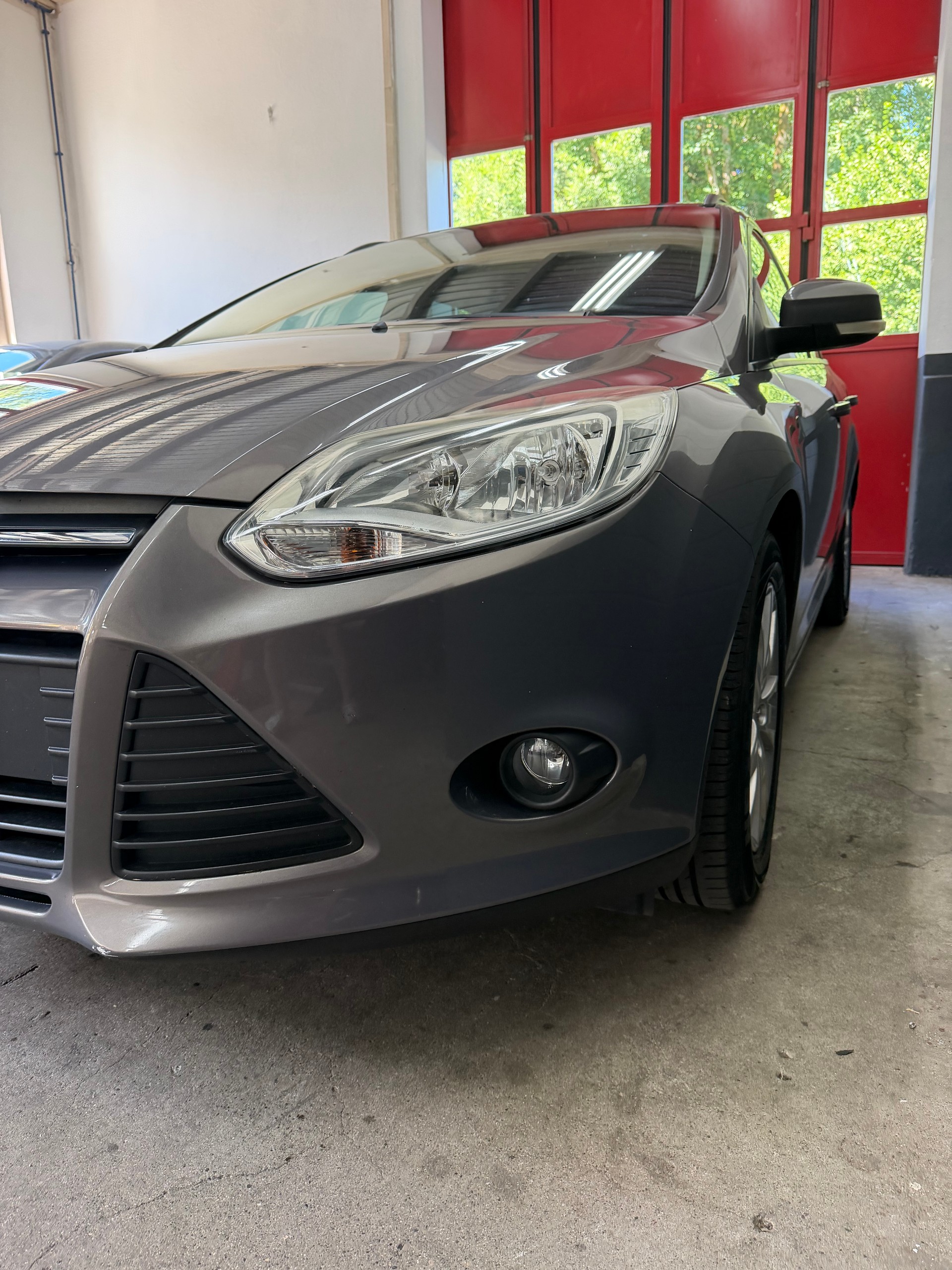 FORD Focus 1.6 SCTi Carving //NEU AB MFK!-image-2