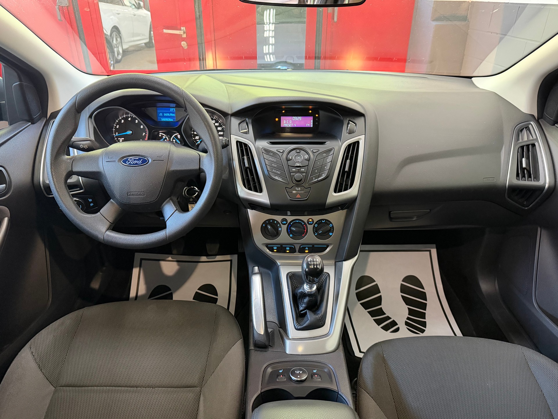 FORD Focus 1.6 SCTi Carving //NEU AB MFK!-image-10
